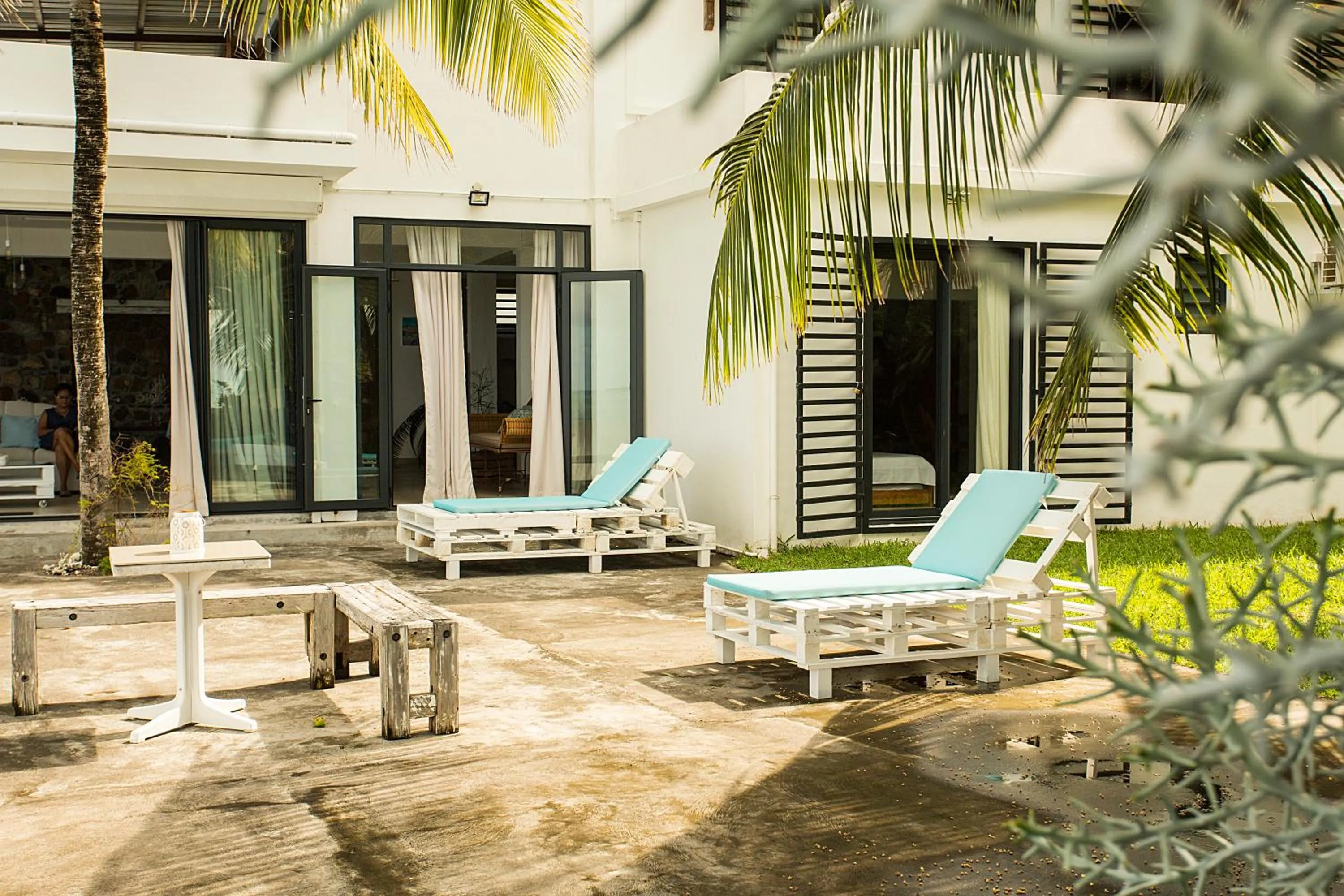 Garden in Auberge SeaFever