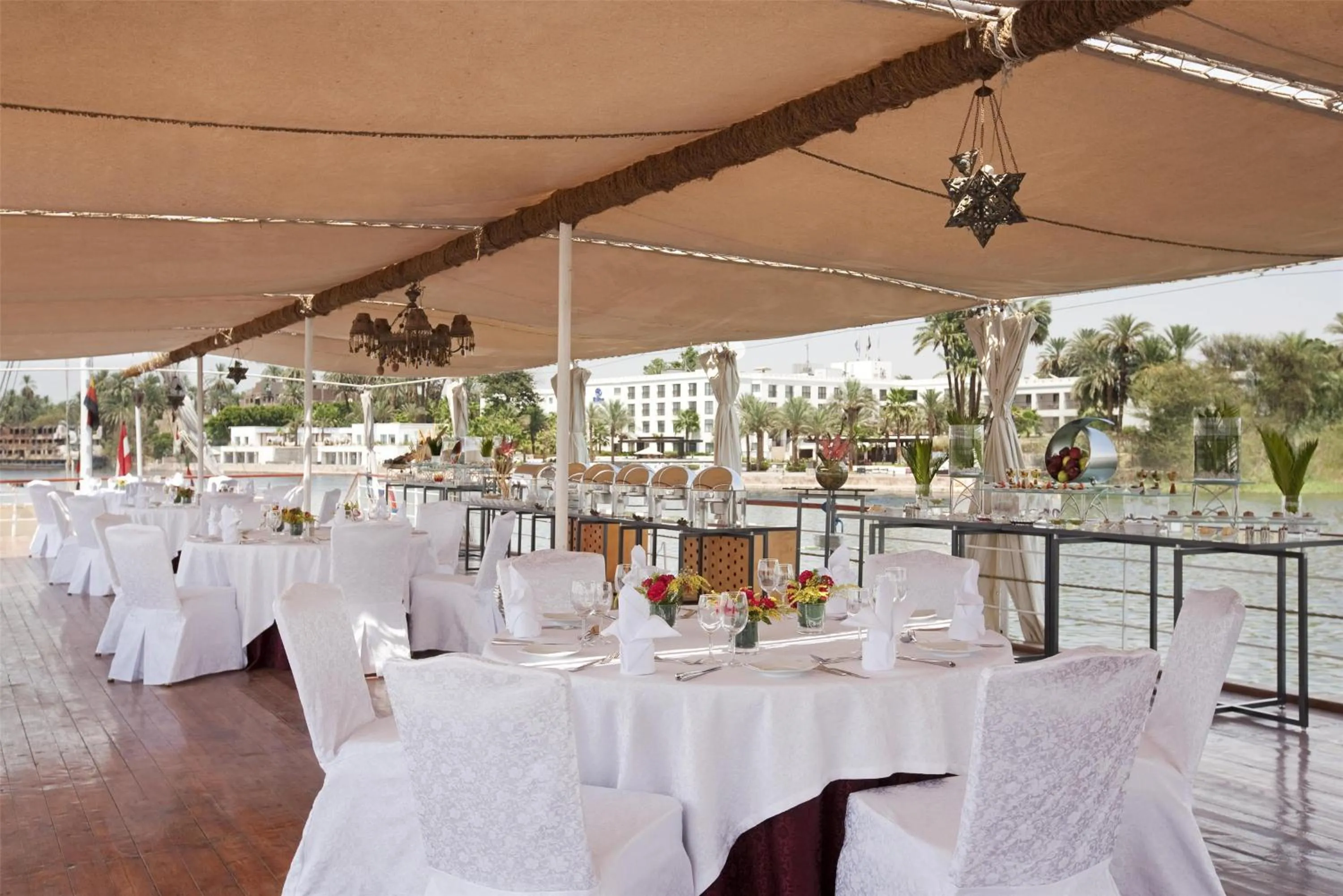 Meeting/conference room in Hilton Luxor Resort & Spa