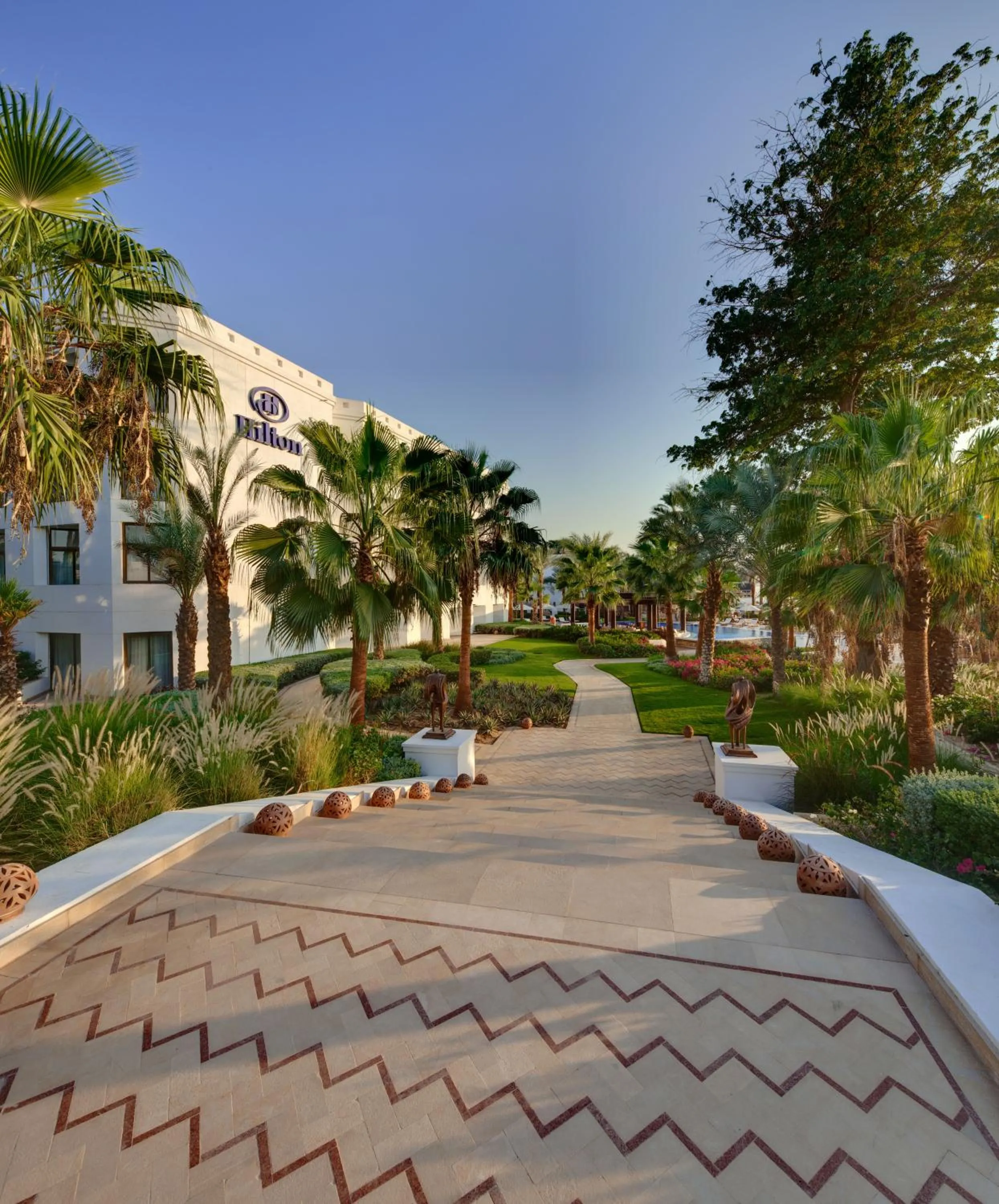 Garden in Hilton Luxor Resort & Spa