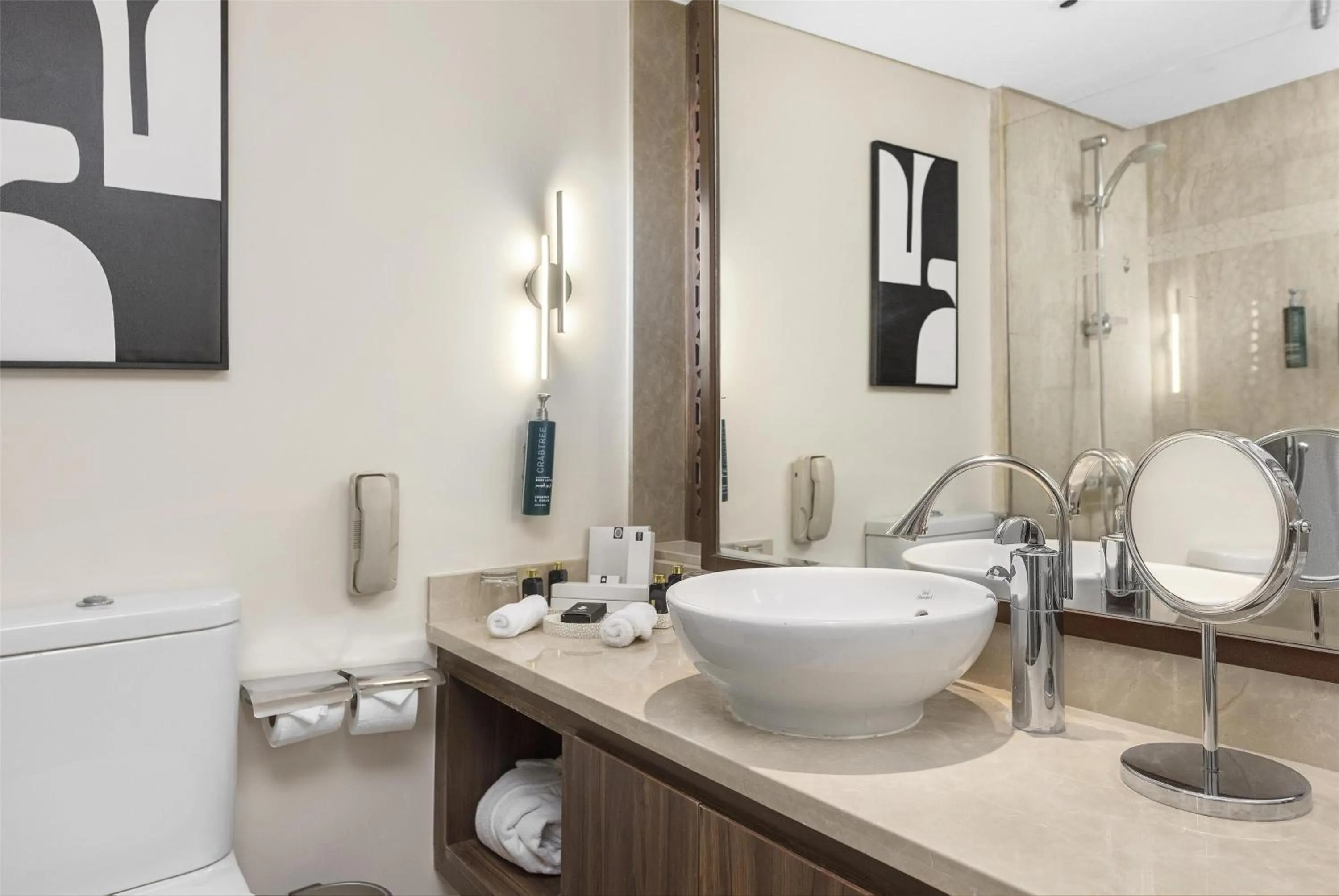 Bathroom in Hilton Luxor Resort & Spa