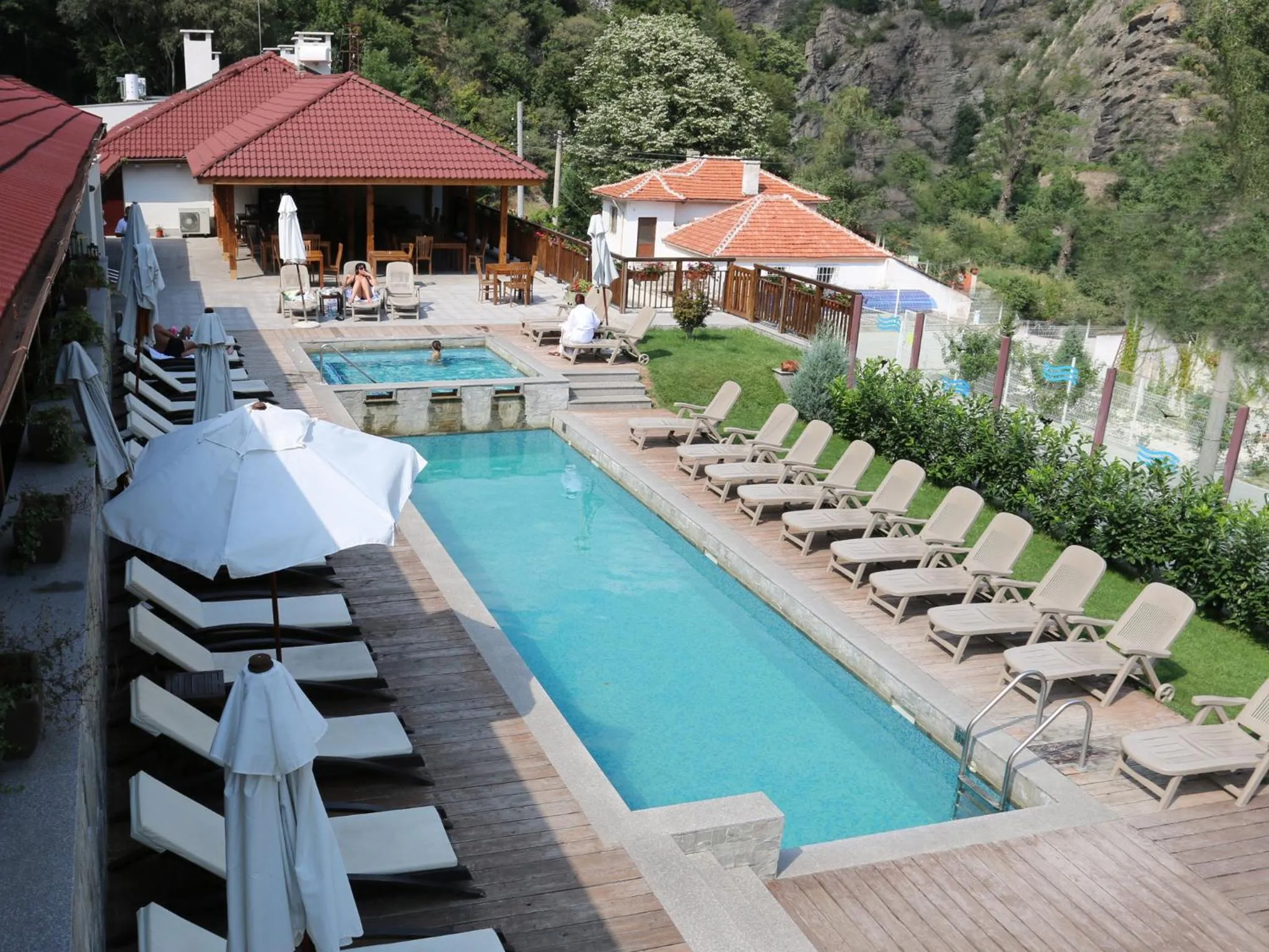 Garden in Aqua Varvara Hotel