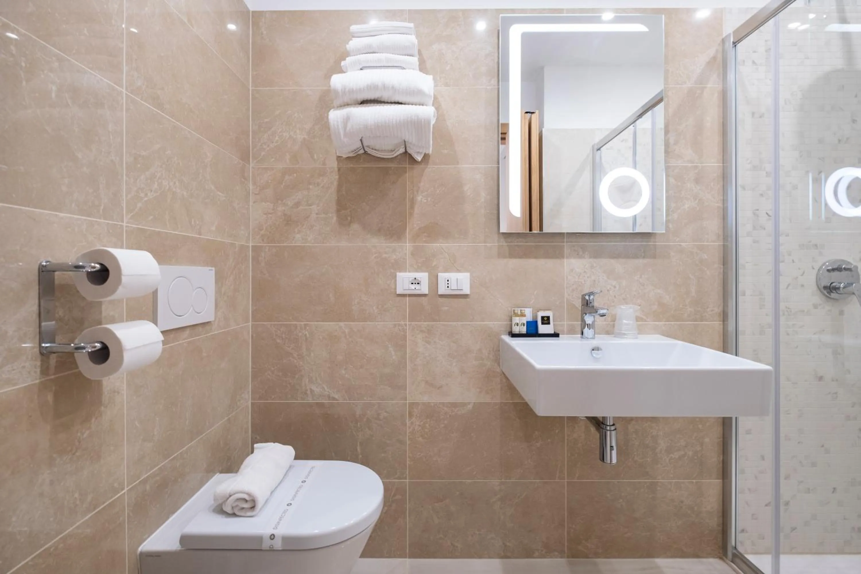 Bathroom in Hotel Mare