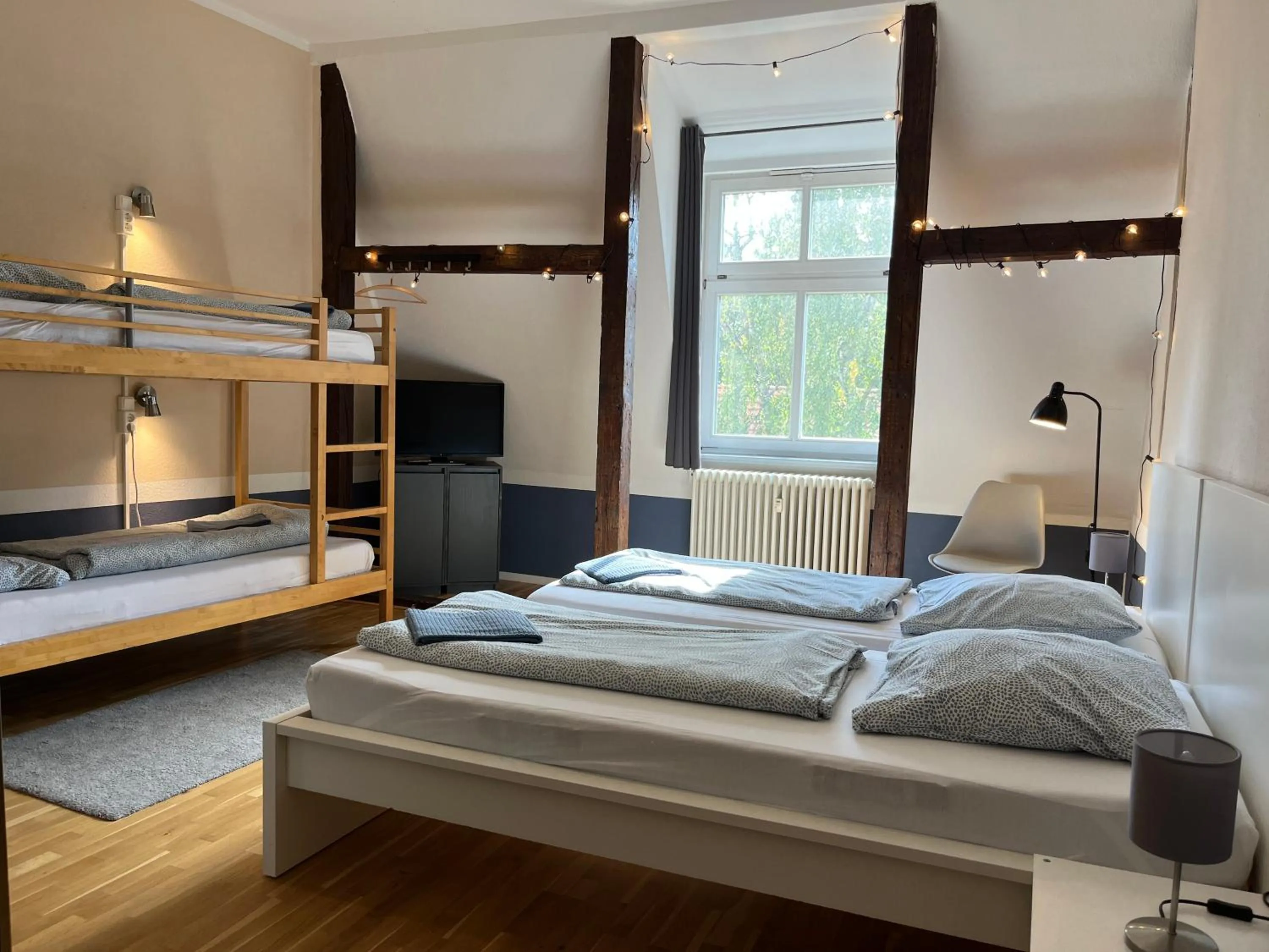 Photo of the whole room, Bed in Blue Doors Hostel Altstadt