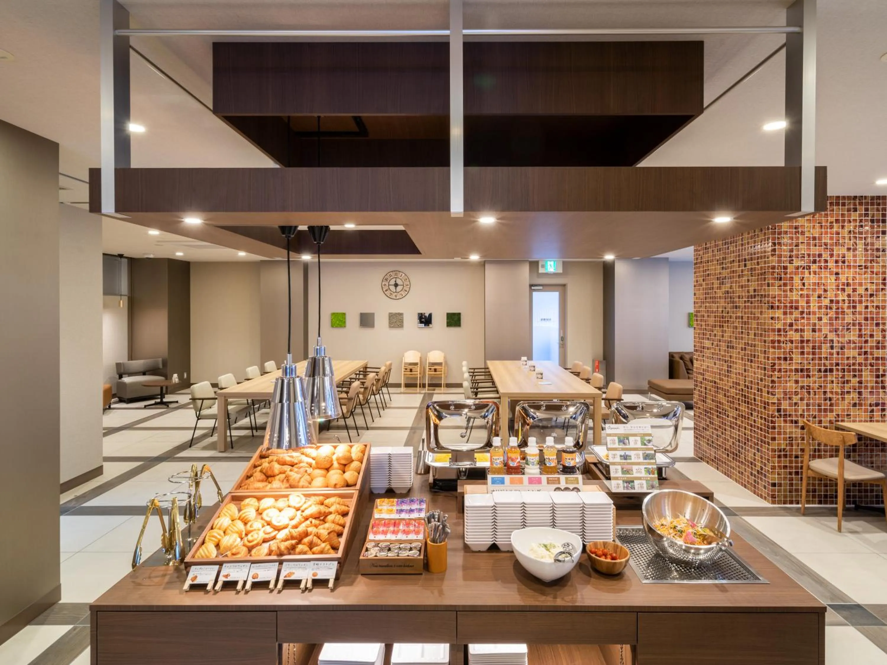 Buffet breakfast in Super Hotel Saitama Kawagoe