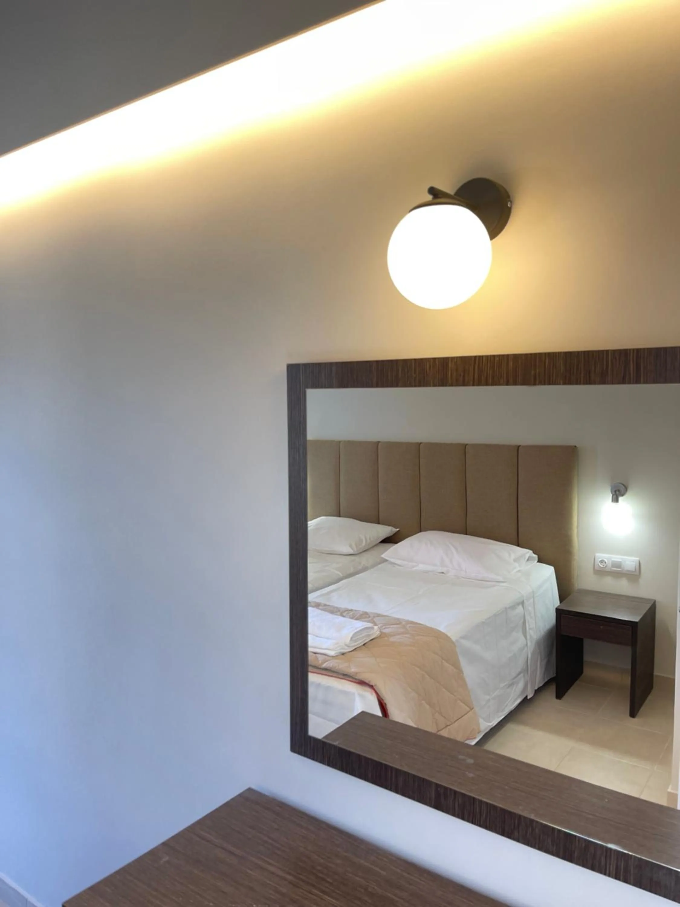 Bed in Oasis Beach Club