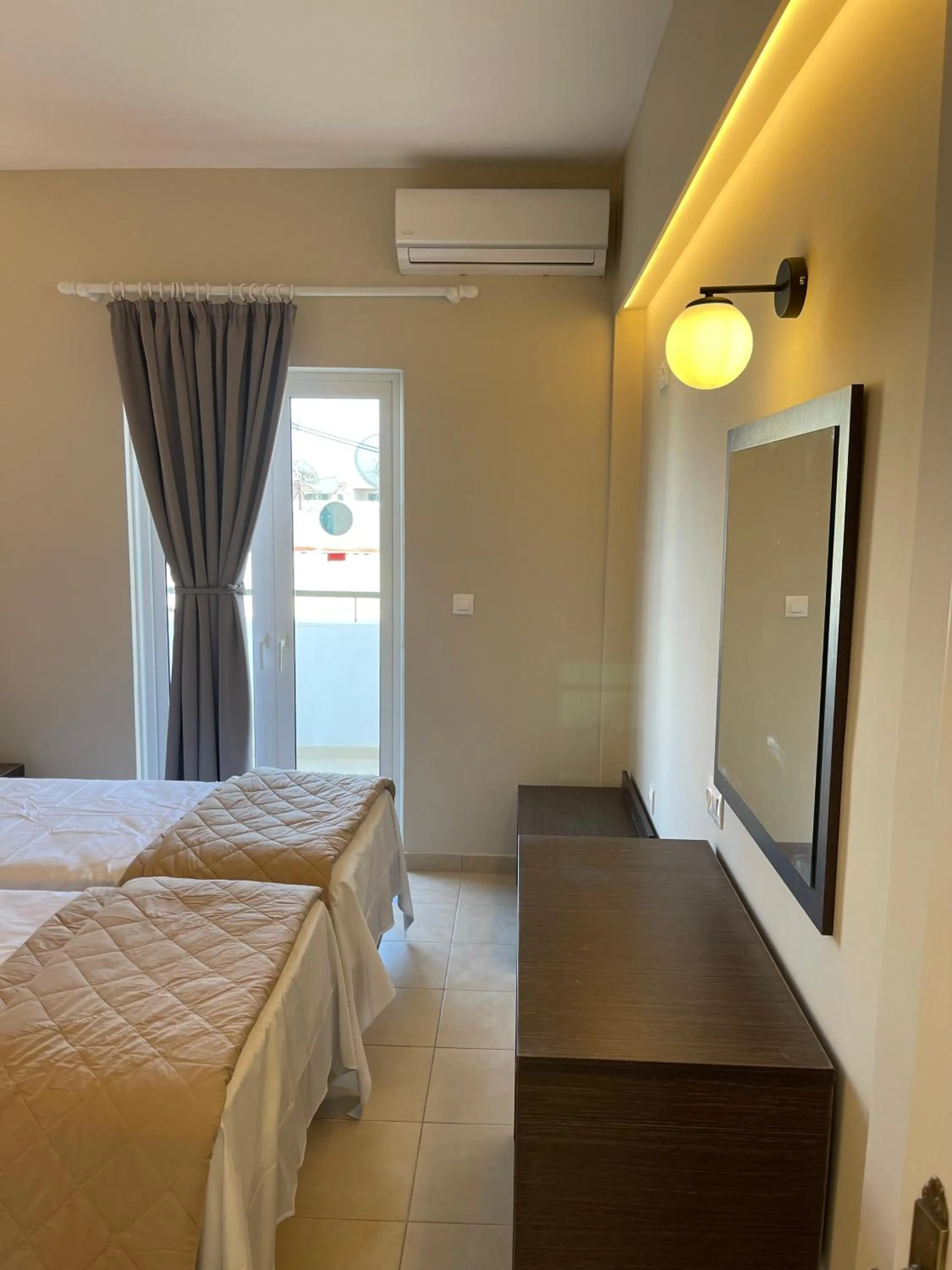 Bed in Oasis Beach Club