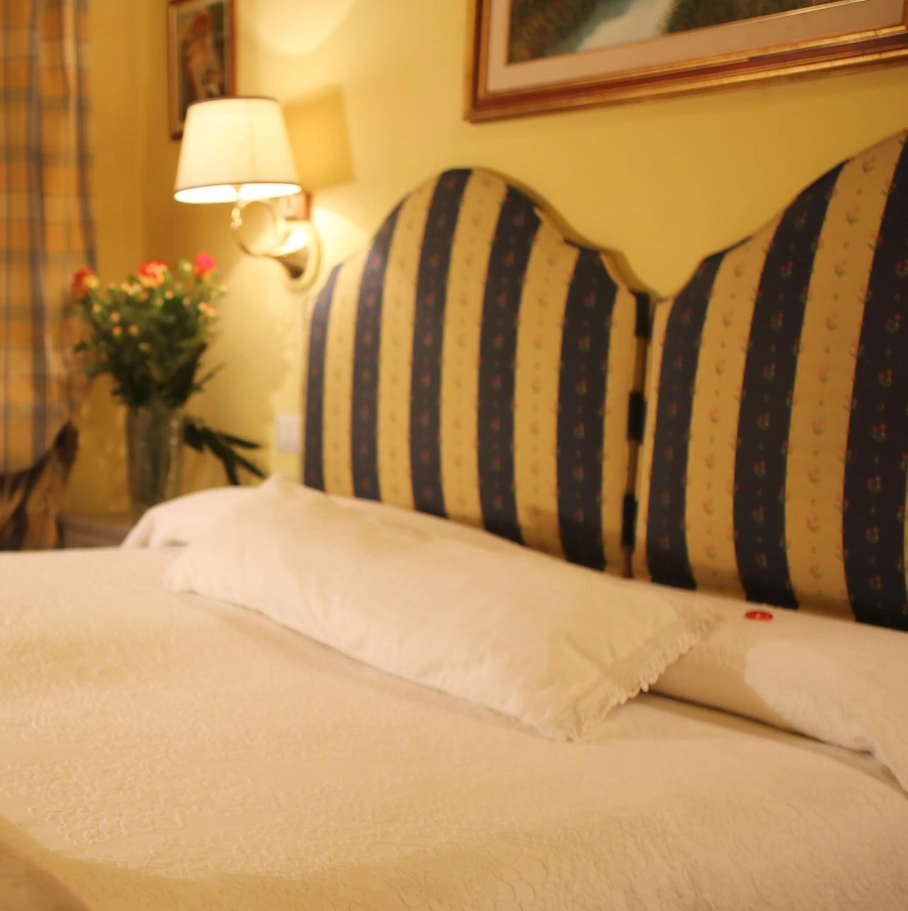 Decorative detail, Bed in B&B Le Aquile