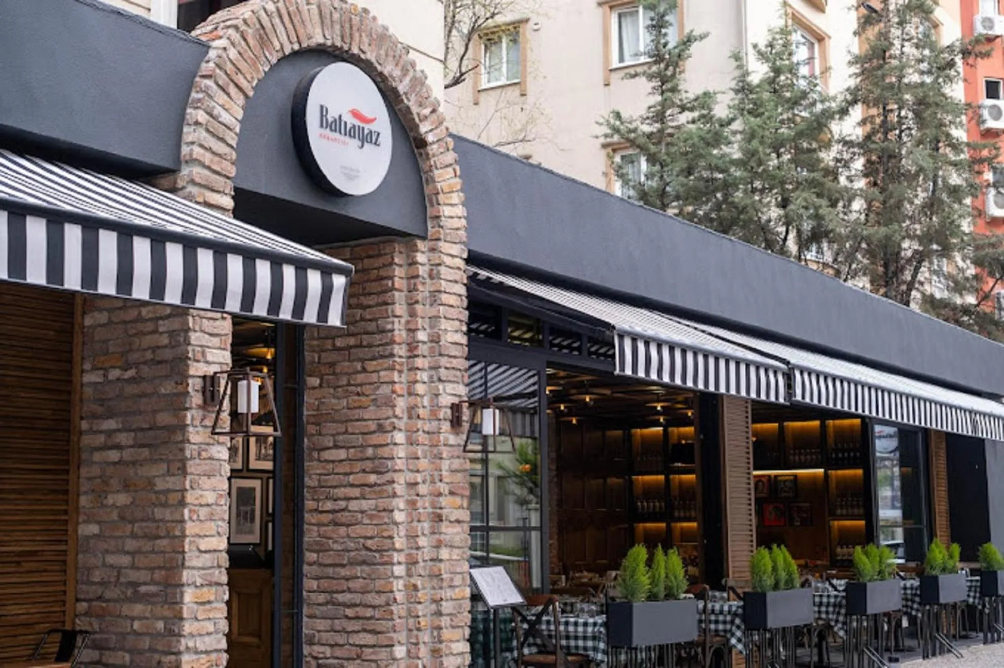 Restaurant/places to eat in Cityloft 36