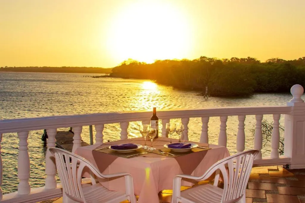 Balcony/Terrace in Hotel Cocoliso Island Resort
