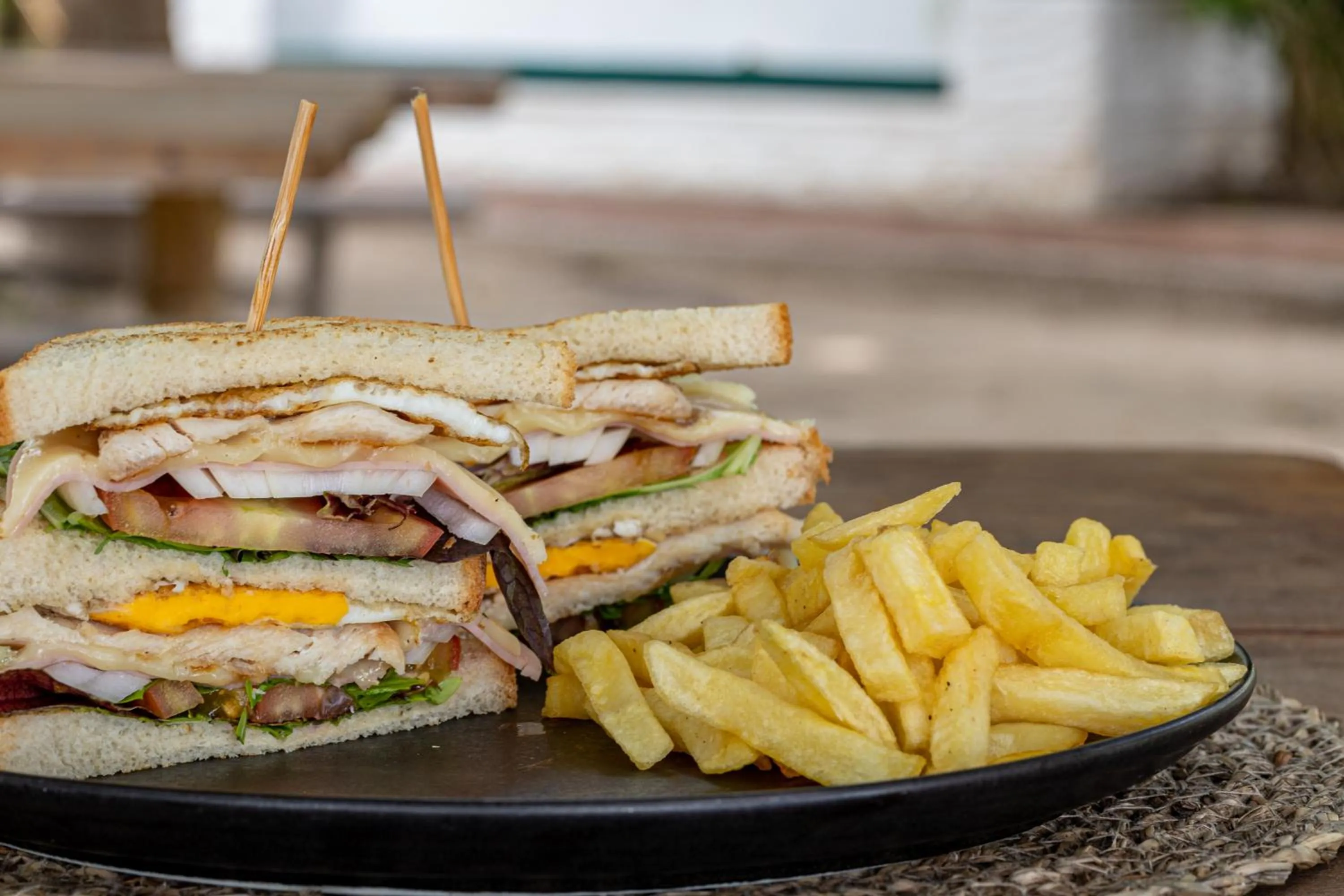 Food and drinks in Hotel Cocoliso Island Resort