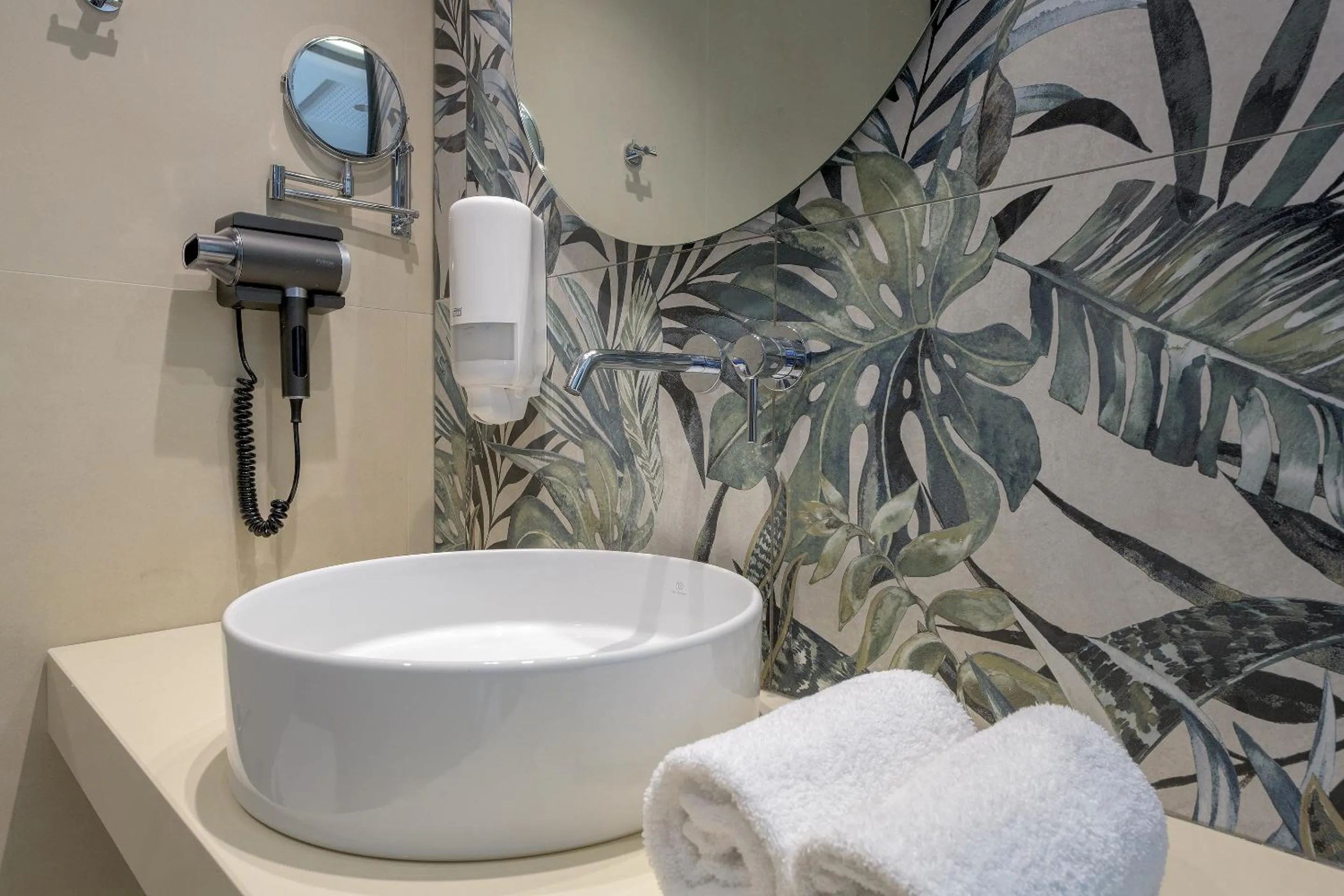 Bathroom in Oceanis Park Hotel