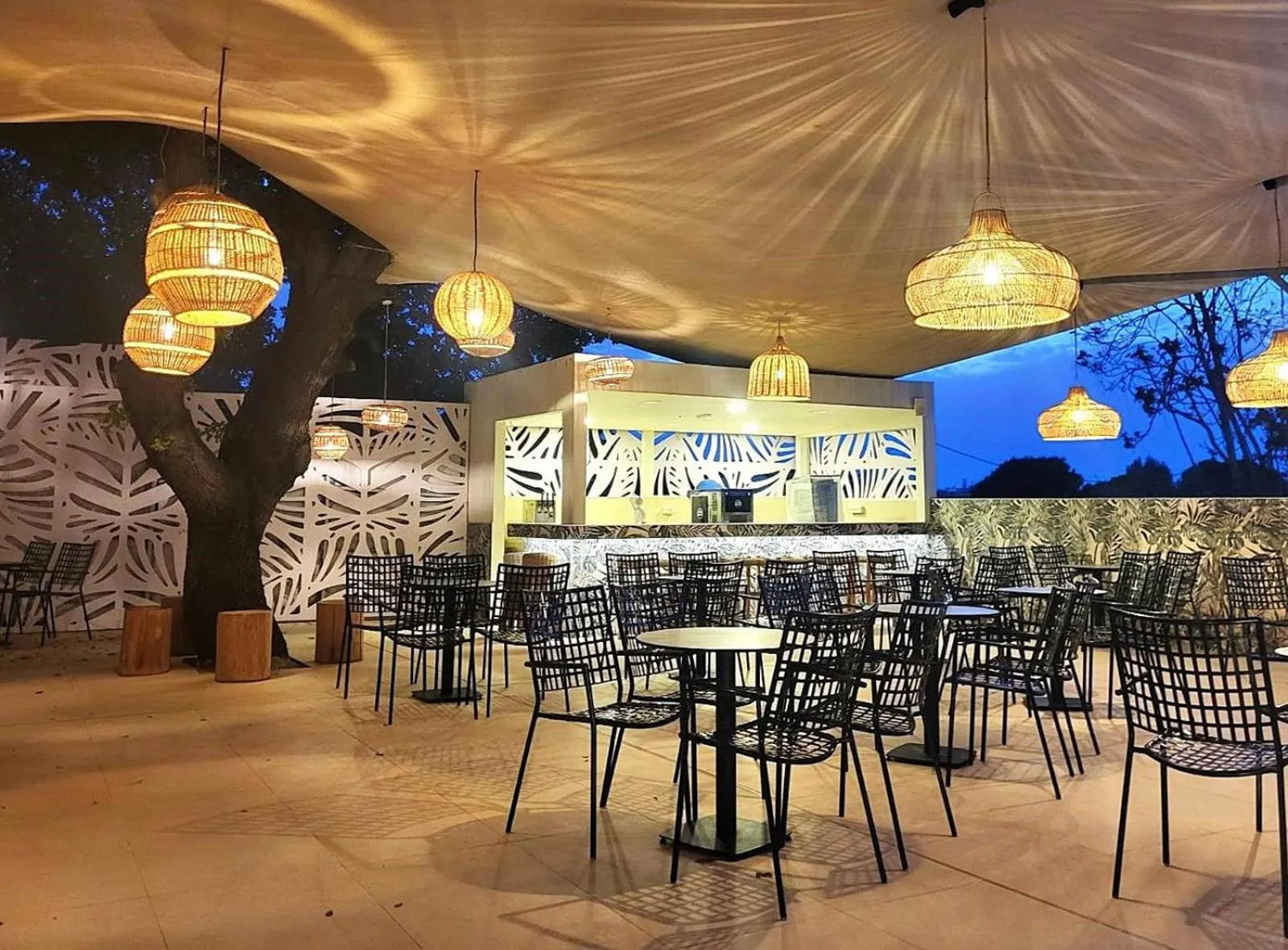 Lounge or bar in Oceanis Park Hotel