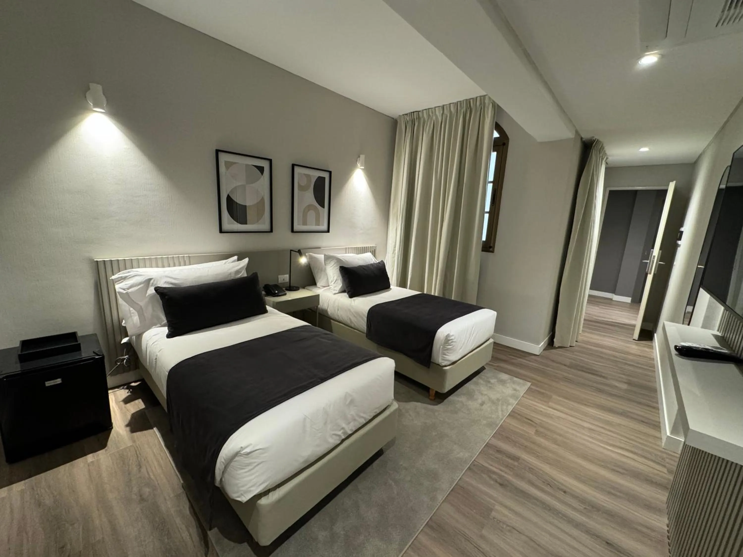 Bedroom, Bed in Guemes Hotel & Spa