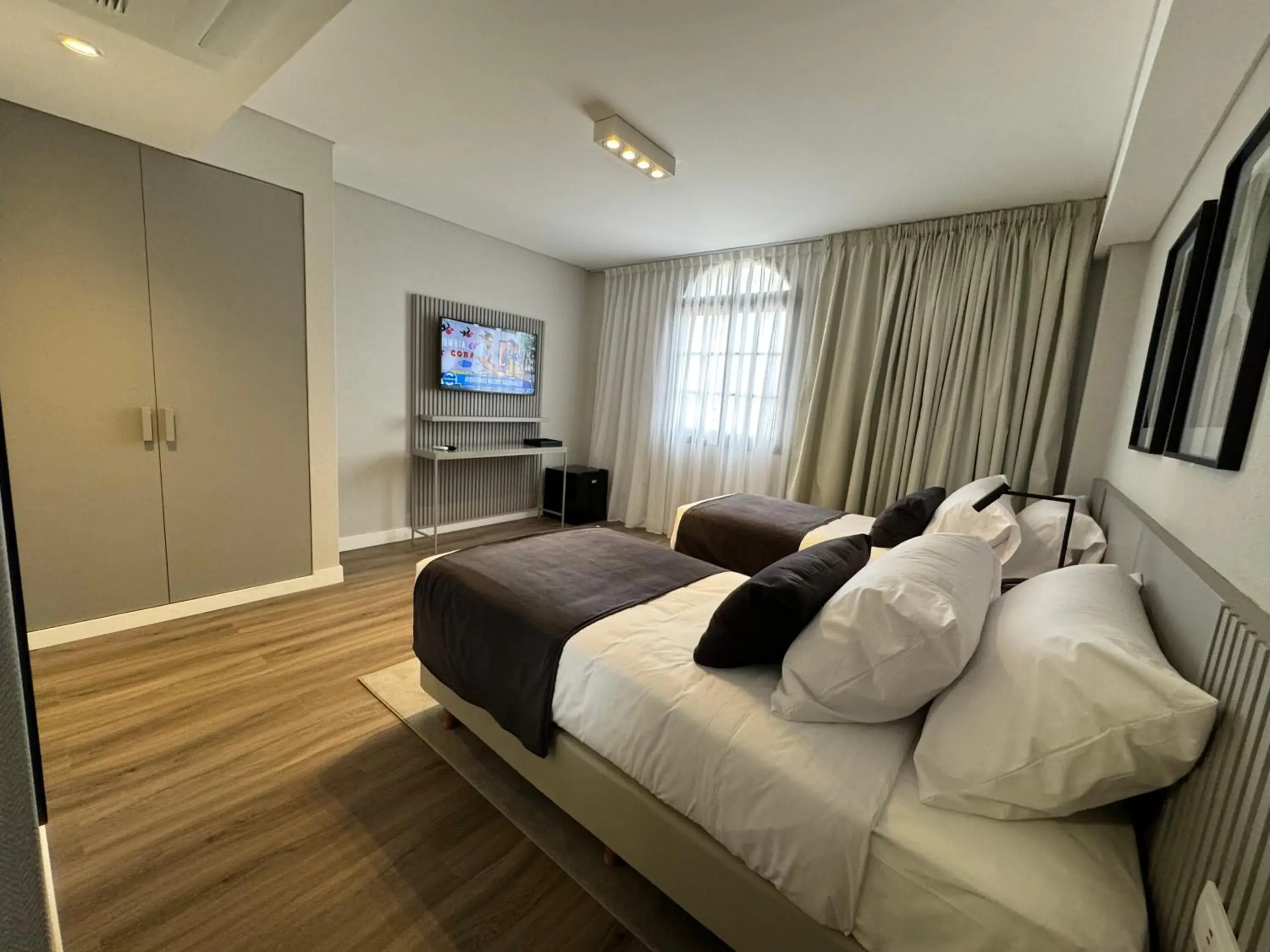 Superior Twin Room in Guemes Hotel & Spa Superior Twin Room in Guemes Hotel & Spa