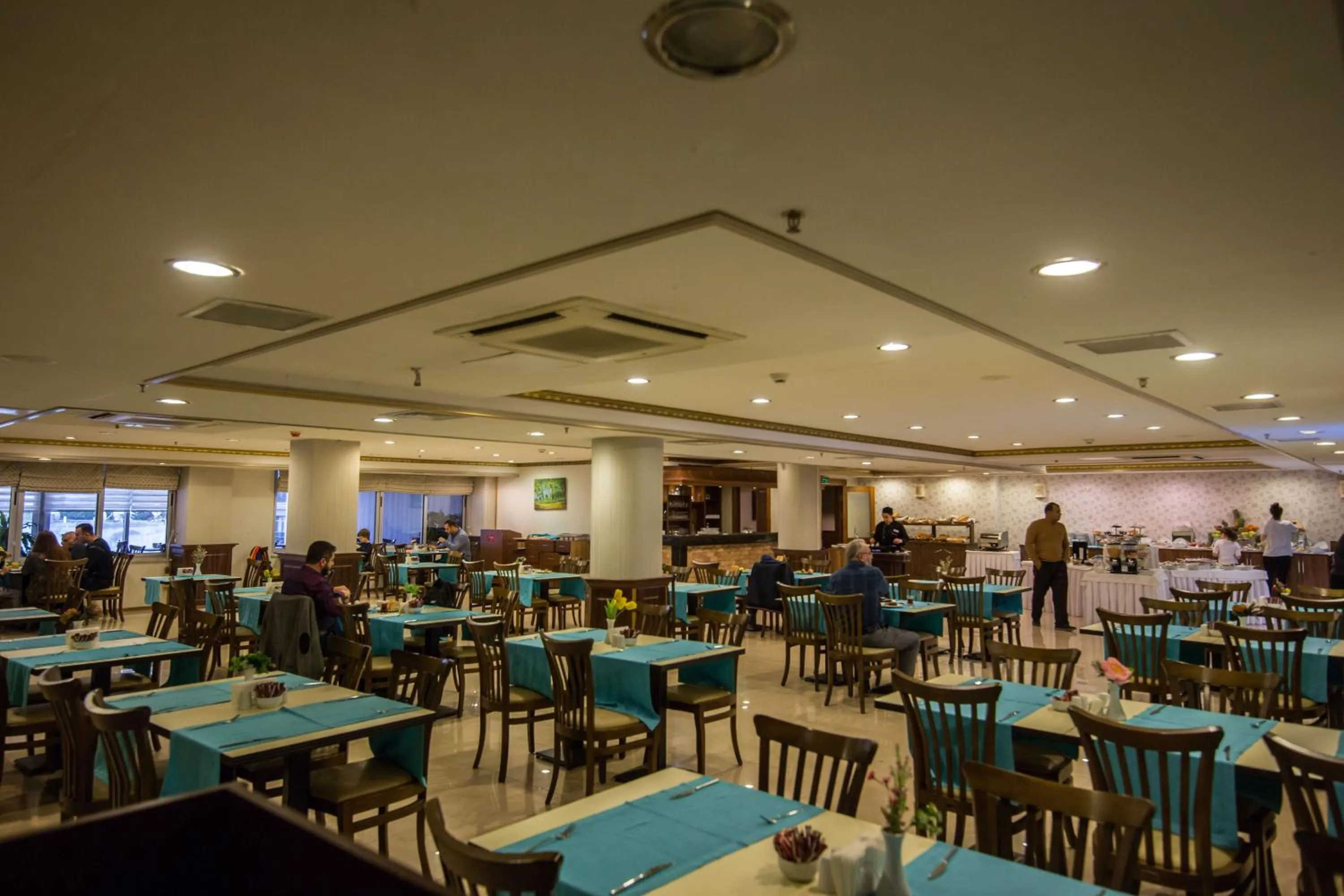 Restaurant/places to eat in Yücesoy Liva Hotel Spa & Convention Center Mersin