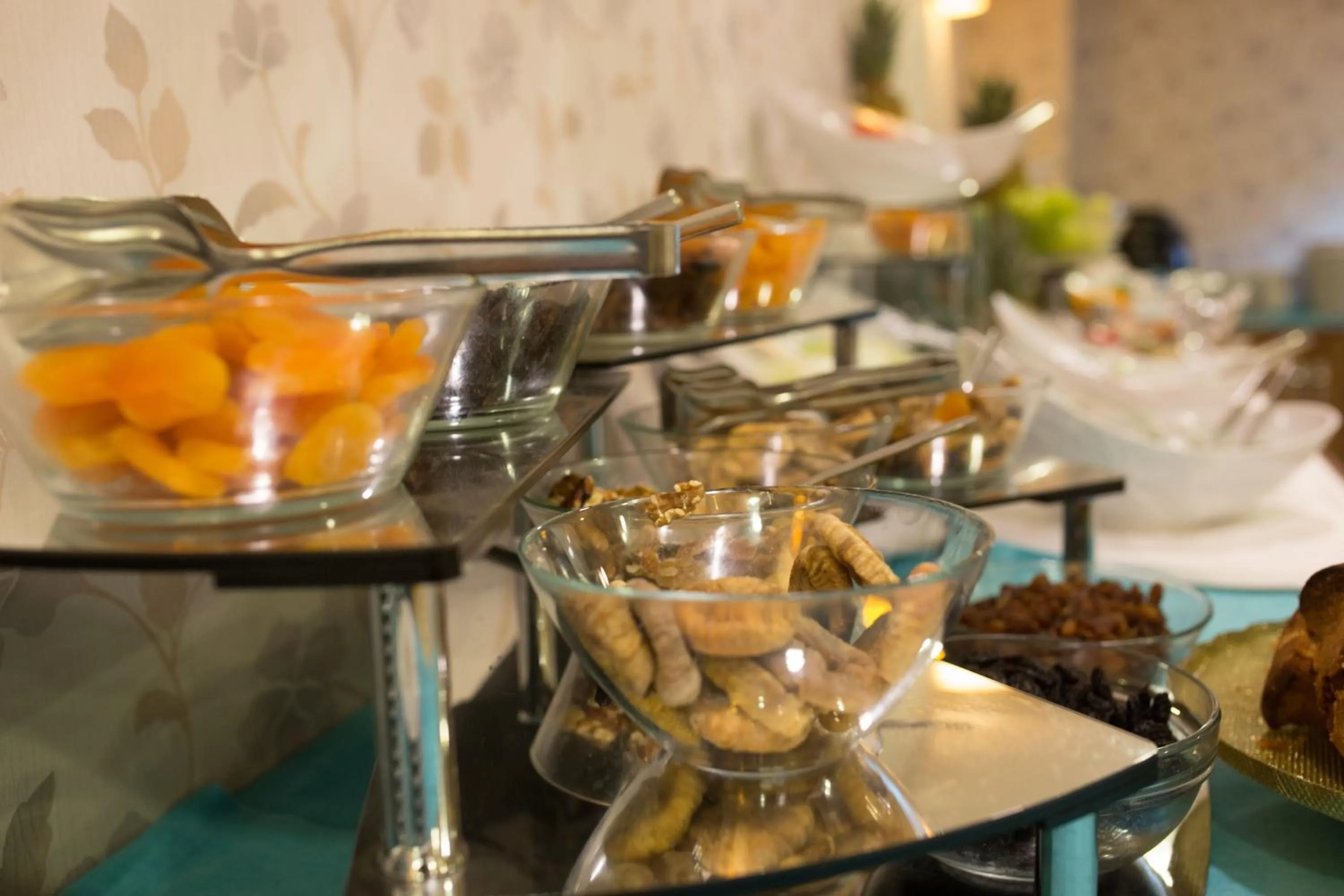 Food and drinks in Yücesoy Liva Hotel Spa & Convention Center Mersin