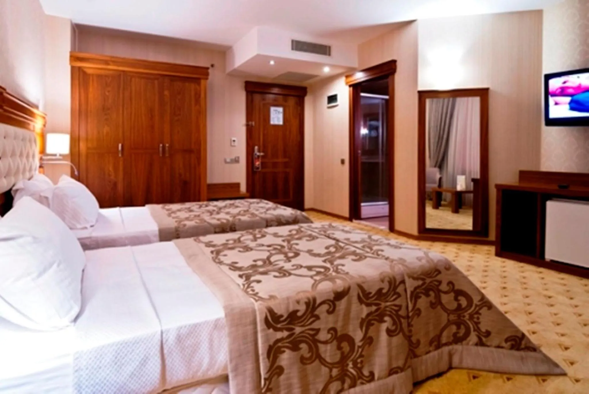 Photo of the whole room, Bed in Yücesoy Liva Hotel Spa & Convention Center Mersin