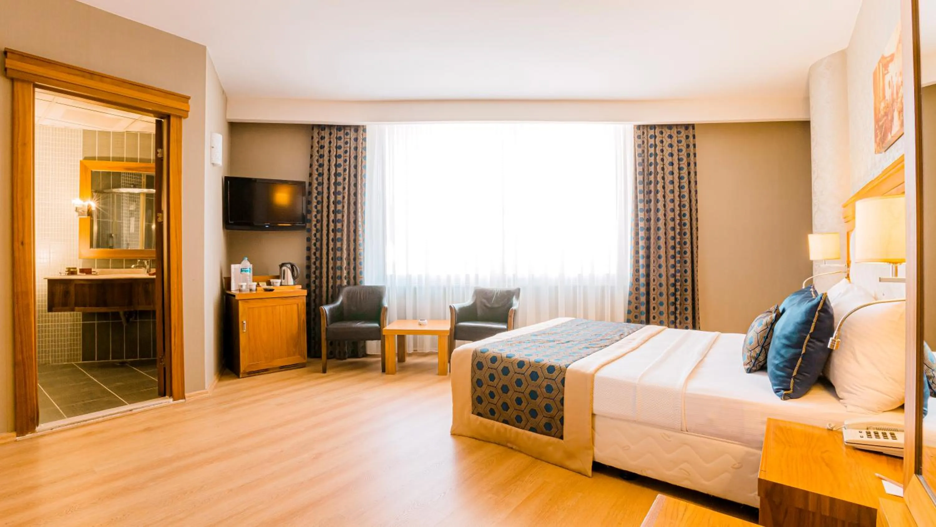 Bed in Yücesoy Liva Hotel Spa & Convention Center Mersin