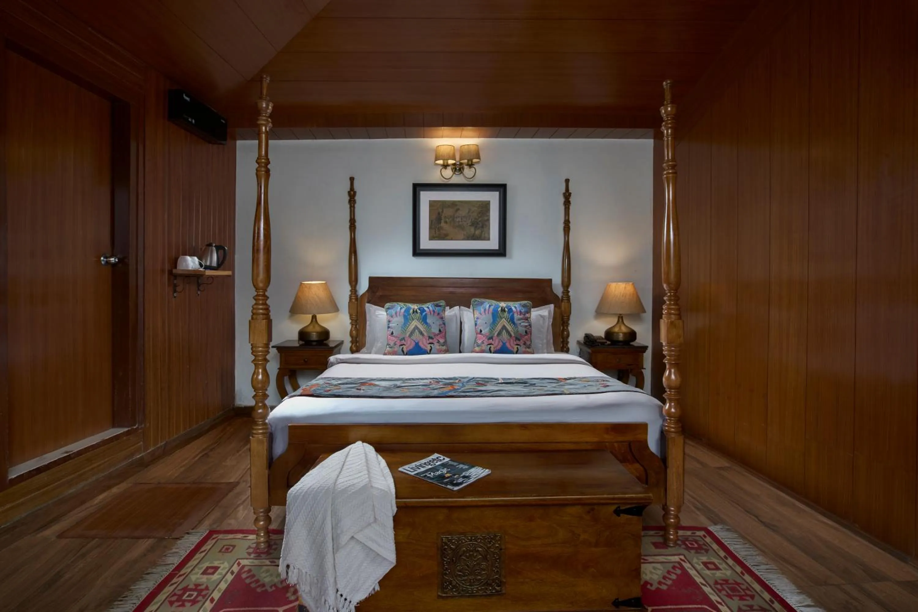 Bedroom, Bed in Larisa Resort, Mussoorie