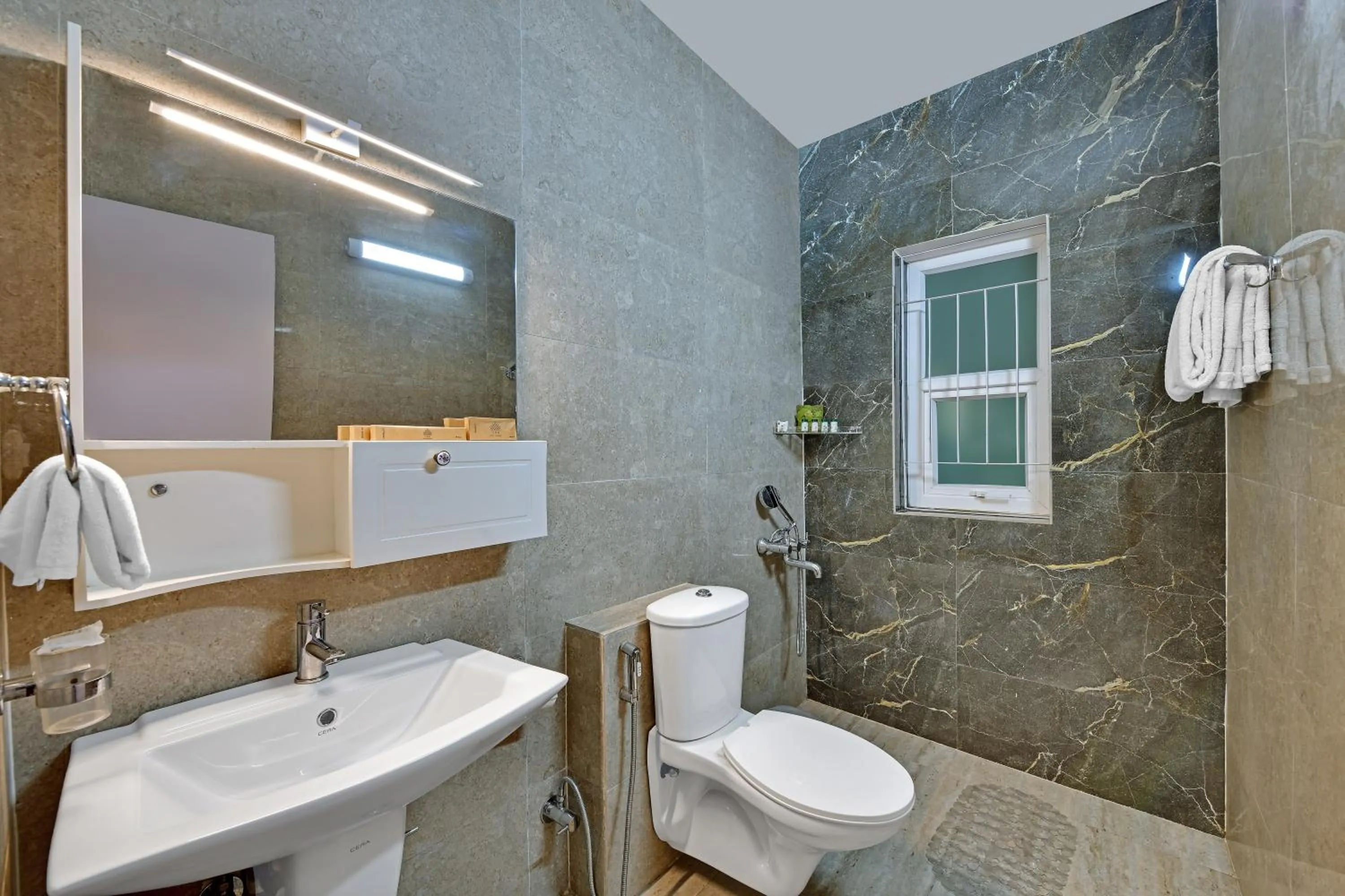 Bathroom in Larisa Resort, Mussoorie