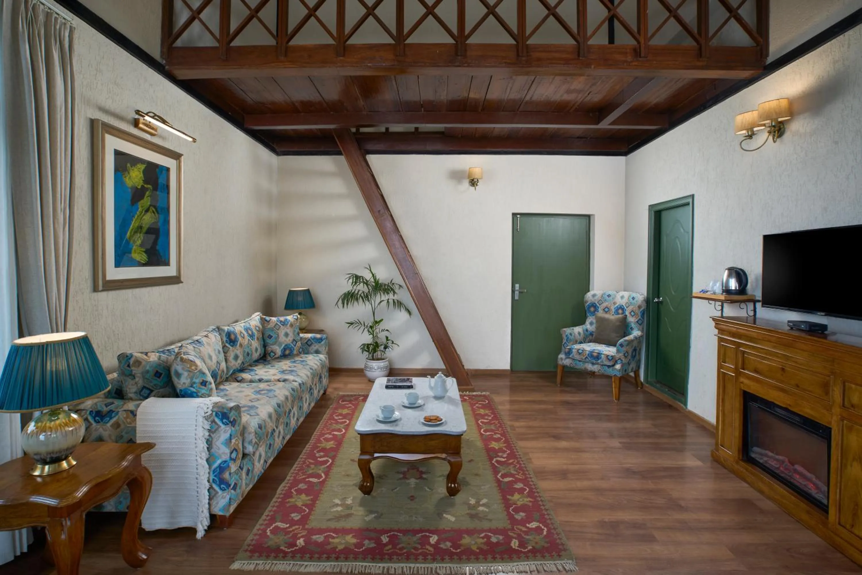 Bedroom, Bed in Larisa Resort, Mussoorie