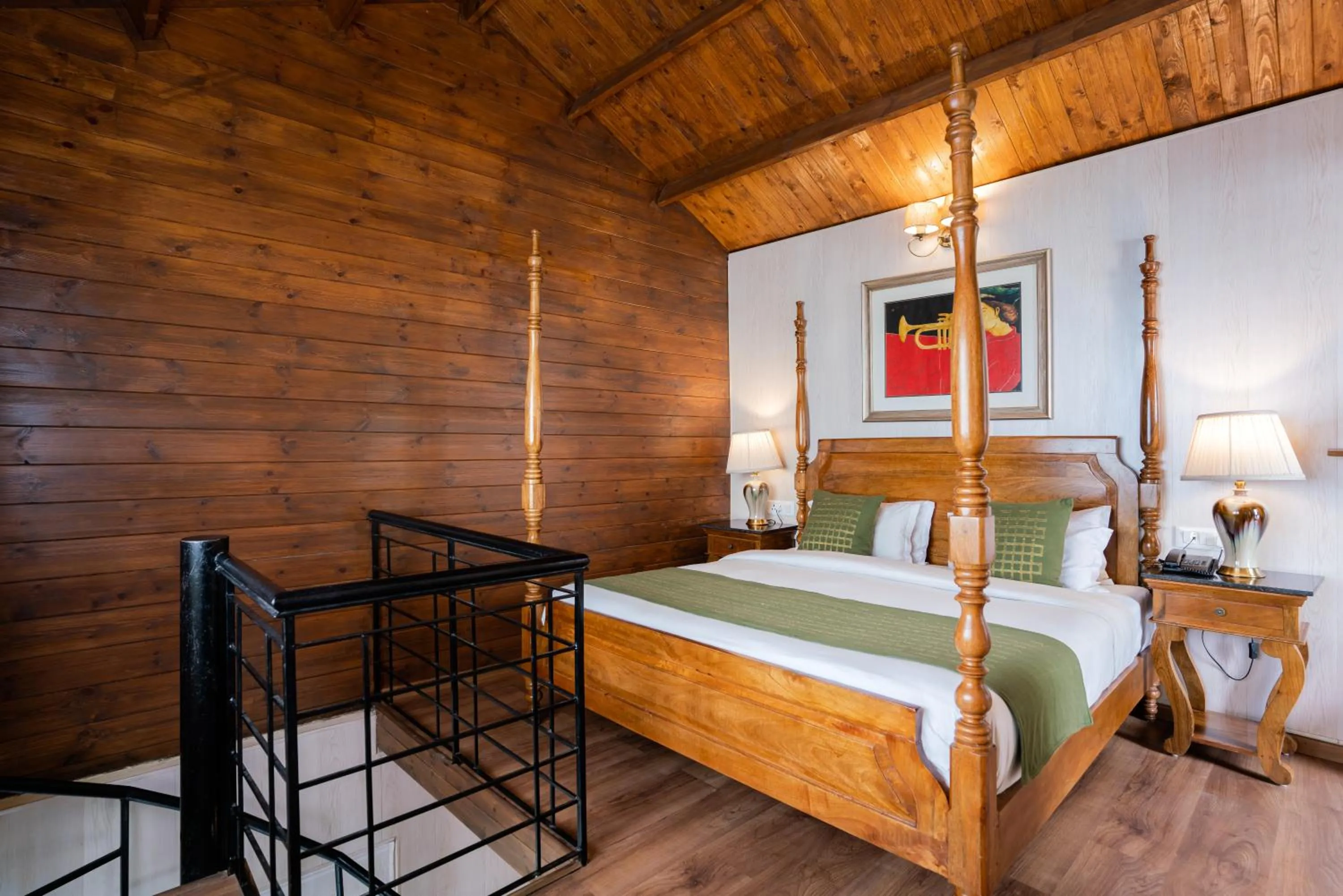 Bedroom, Bed in Larisa Resort, Mussoorie