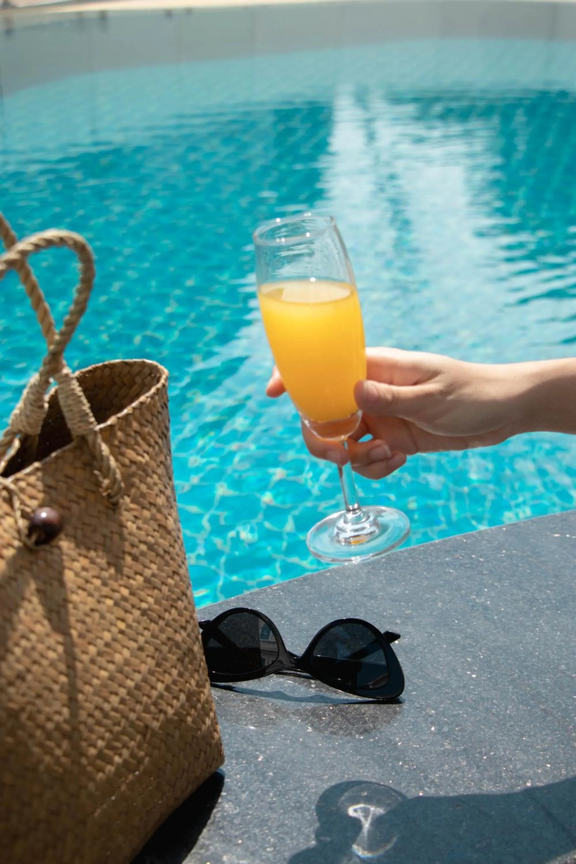 Food and drinks in Urbanite Hotel