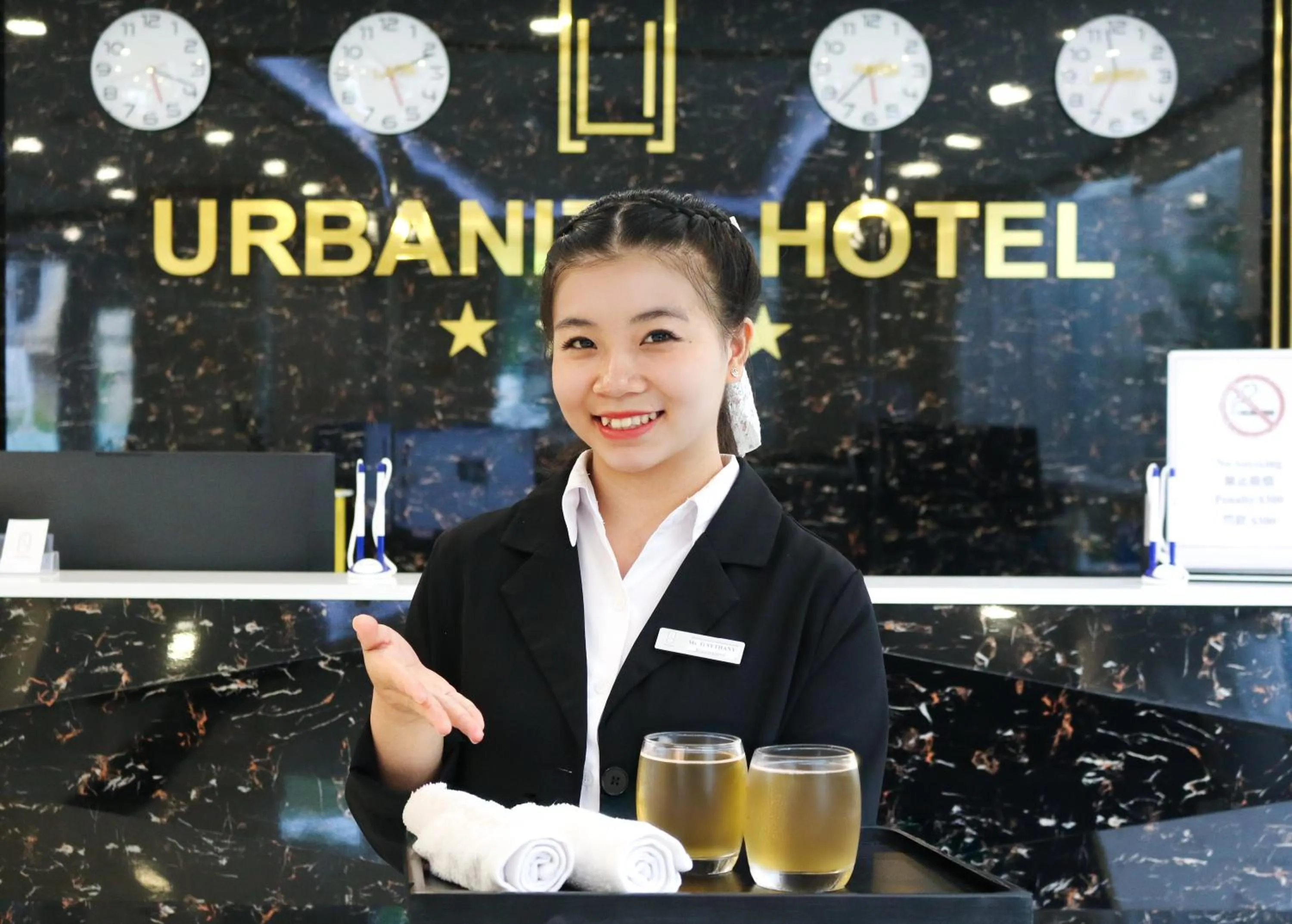 Lobby or reception in Urbanite Hotel