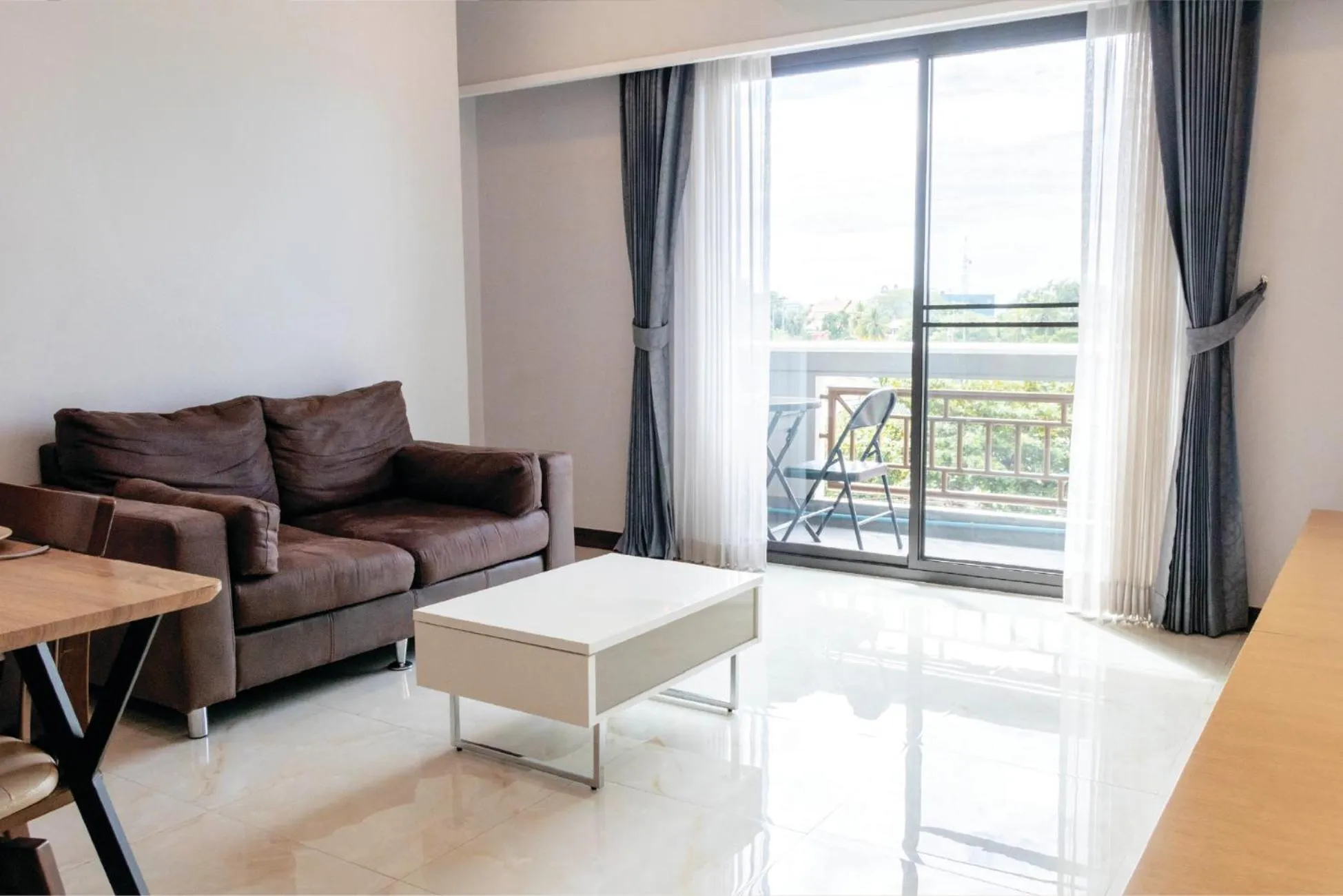 City view in Urbanite Hotel