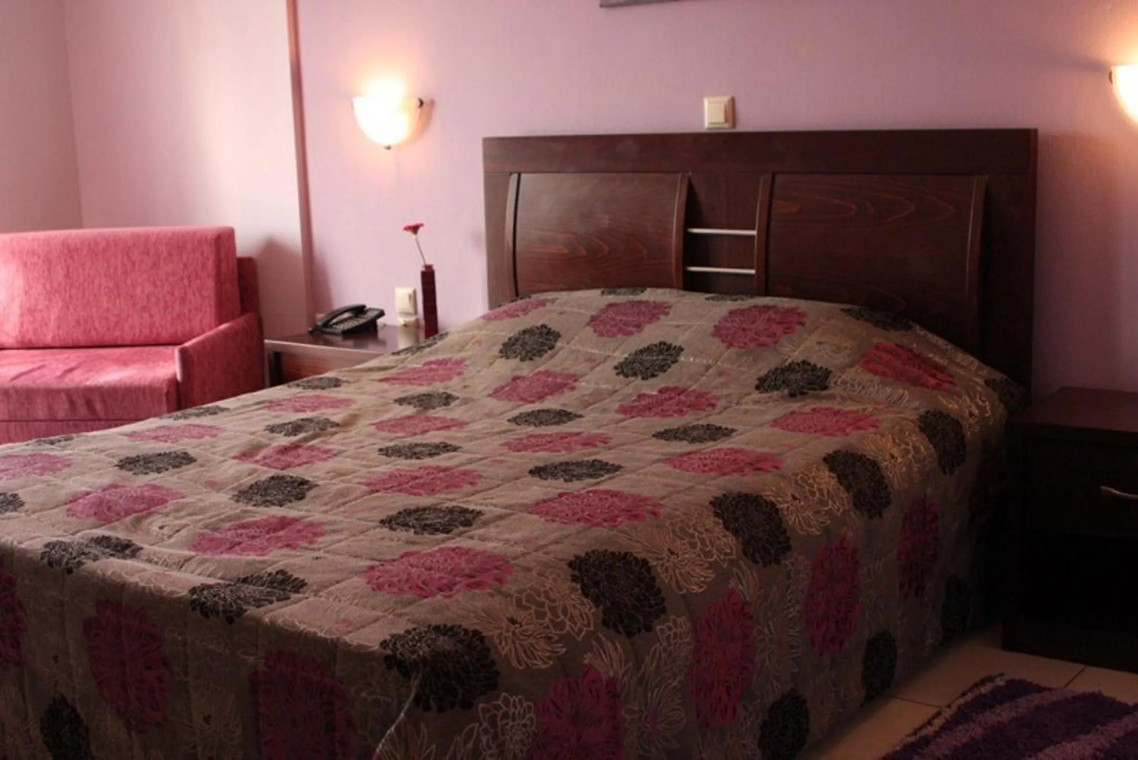 Bed in Lozitsi