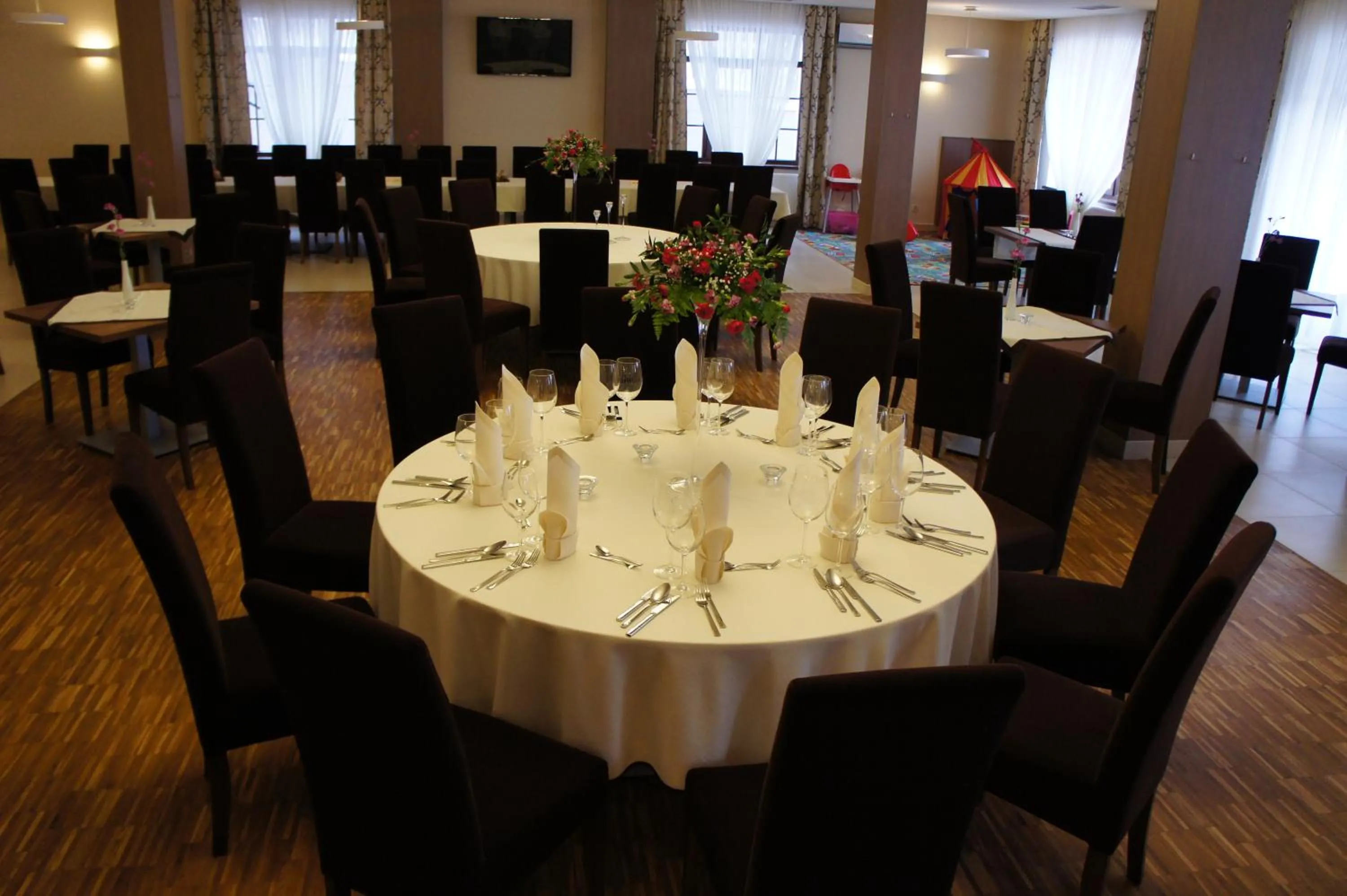 Banquet/Function facilities in Hotel Camelot