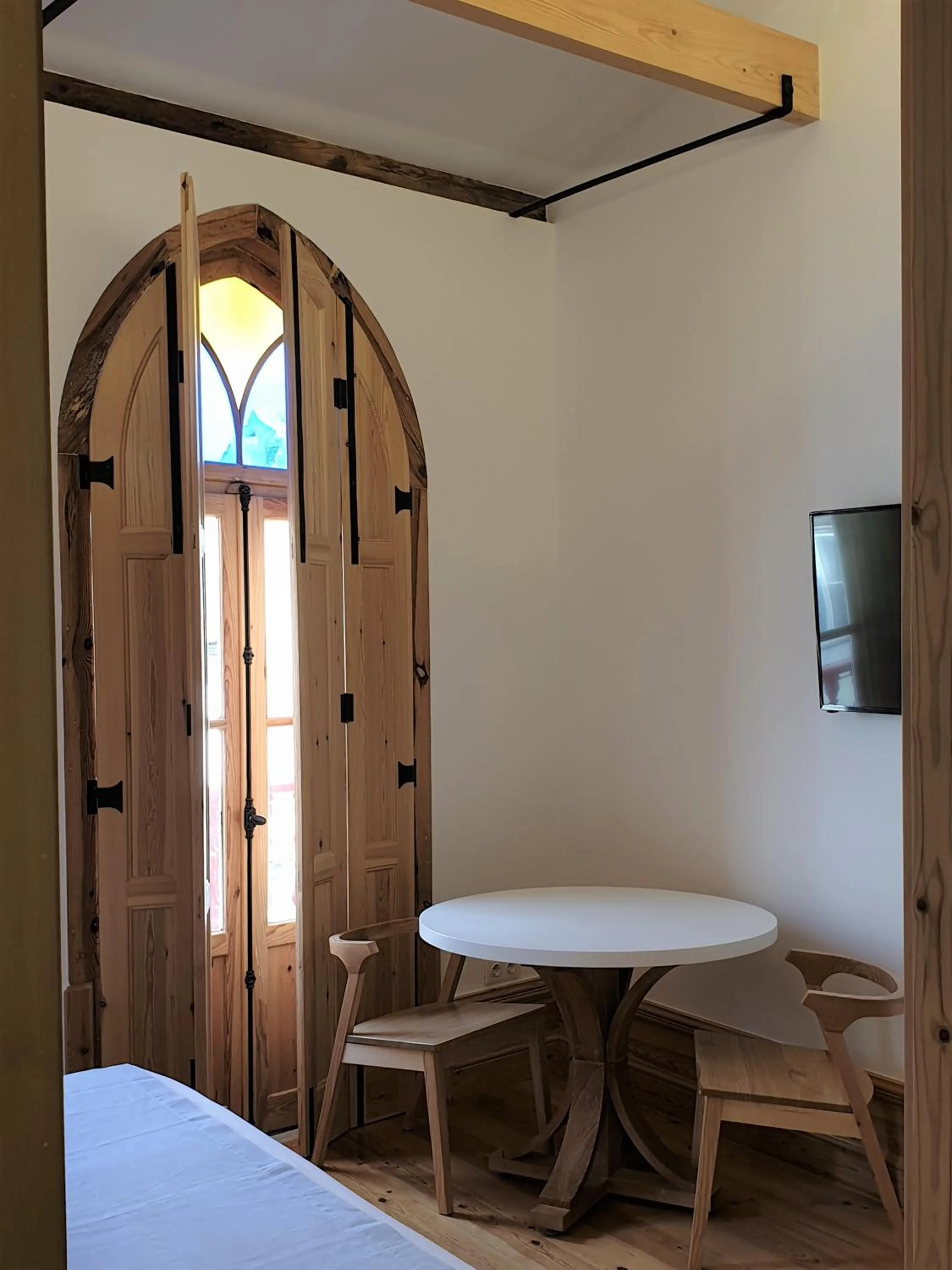 Living room in Casa da Baixa by PURUS