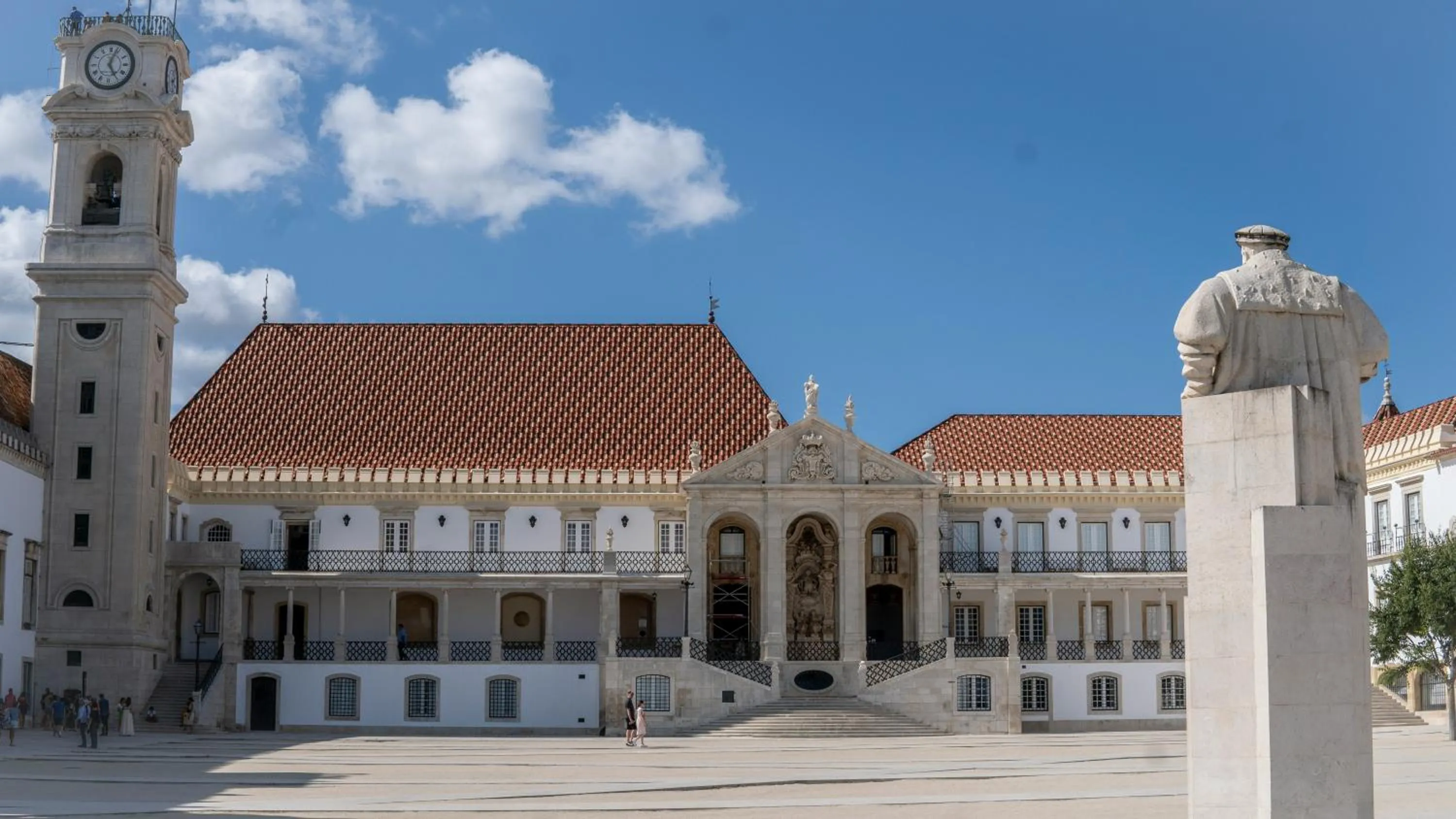 Casa da Baixa by PURUS