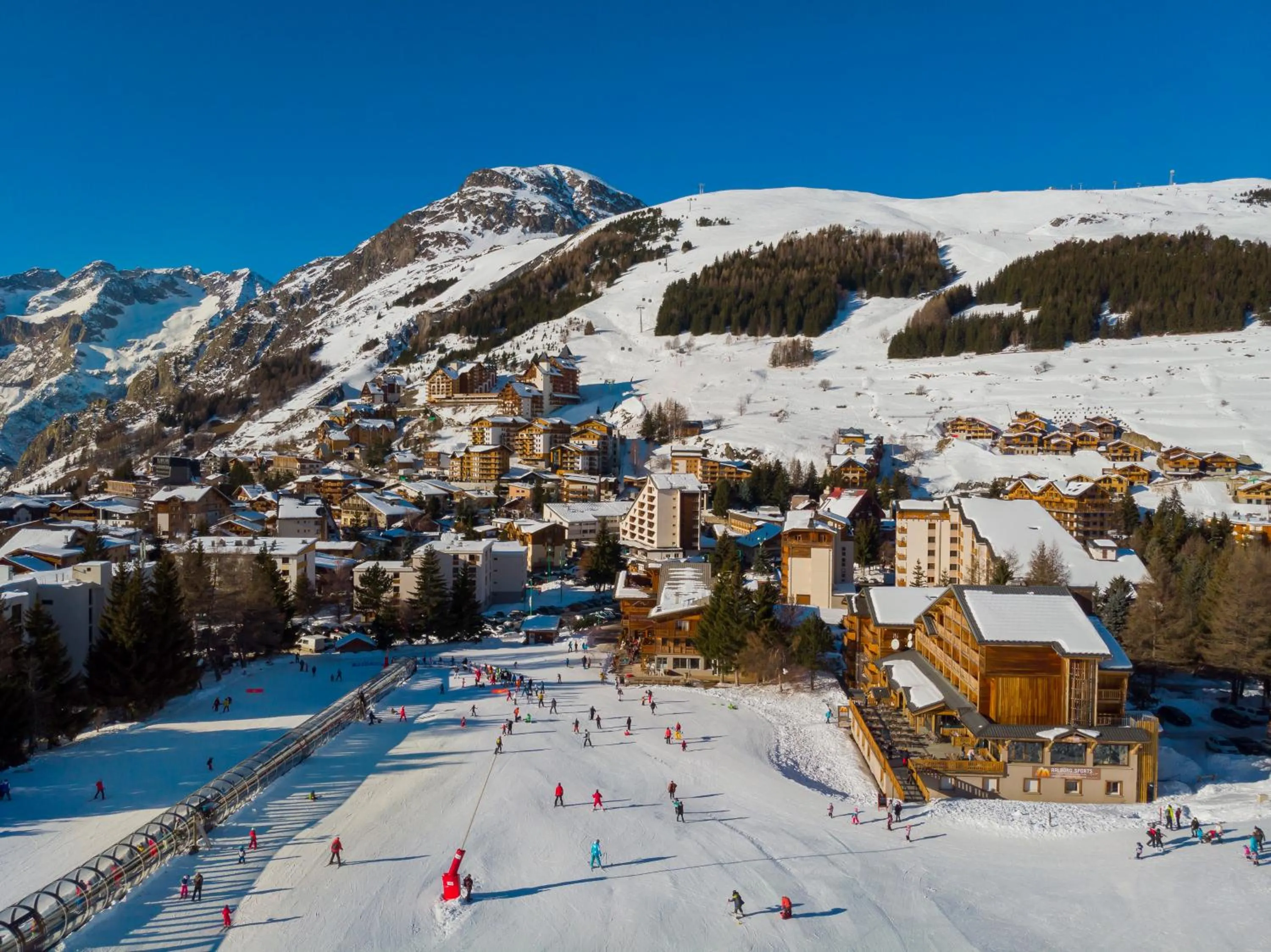 Property building in Hôtel Aalborg