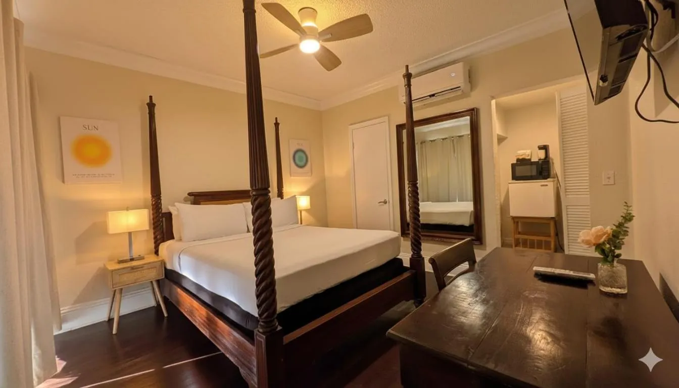 Bed in La Casa Hotel