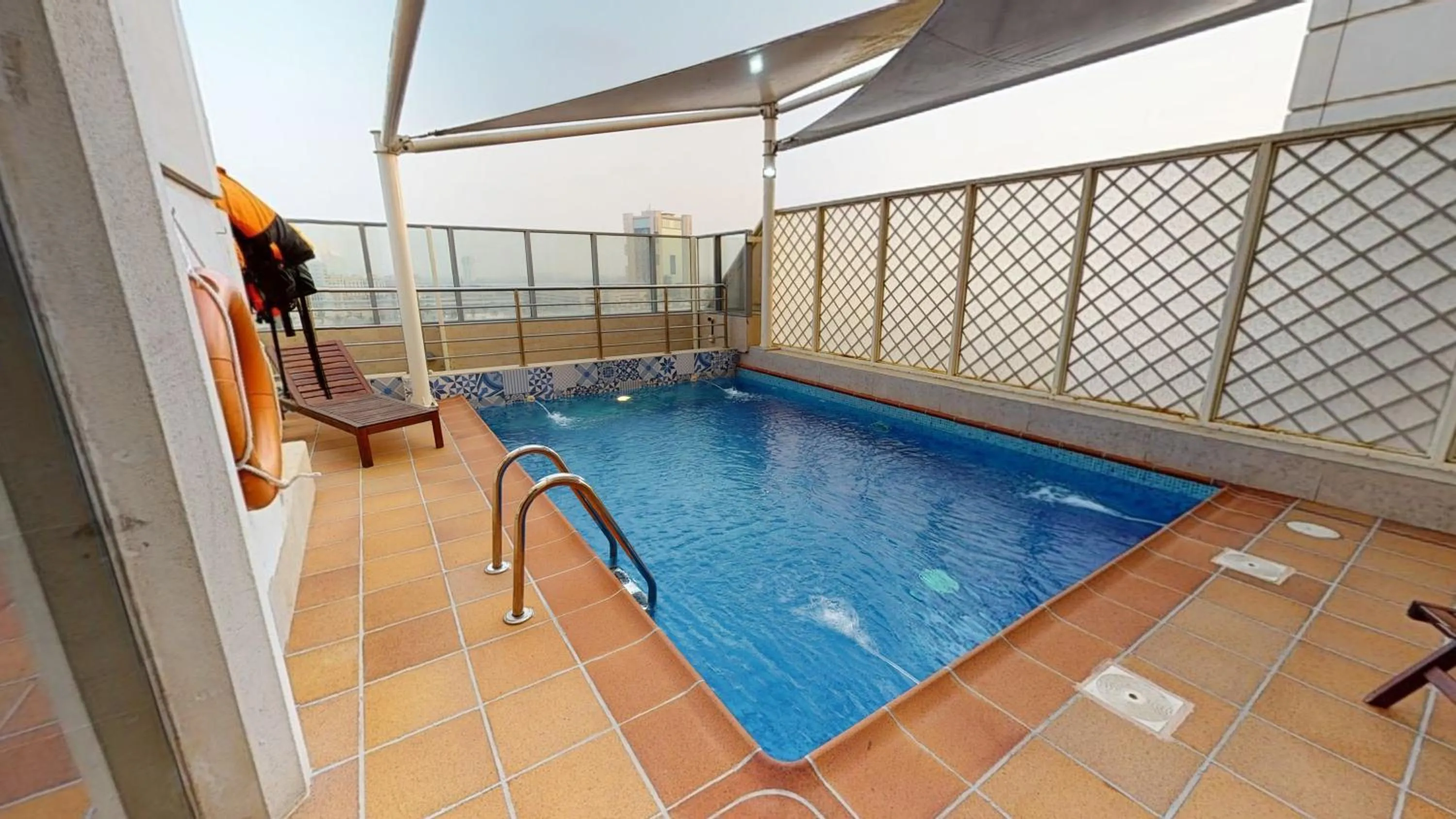 Swimming pool in Taj Jeddah Hotel Apartment