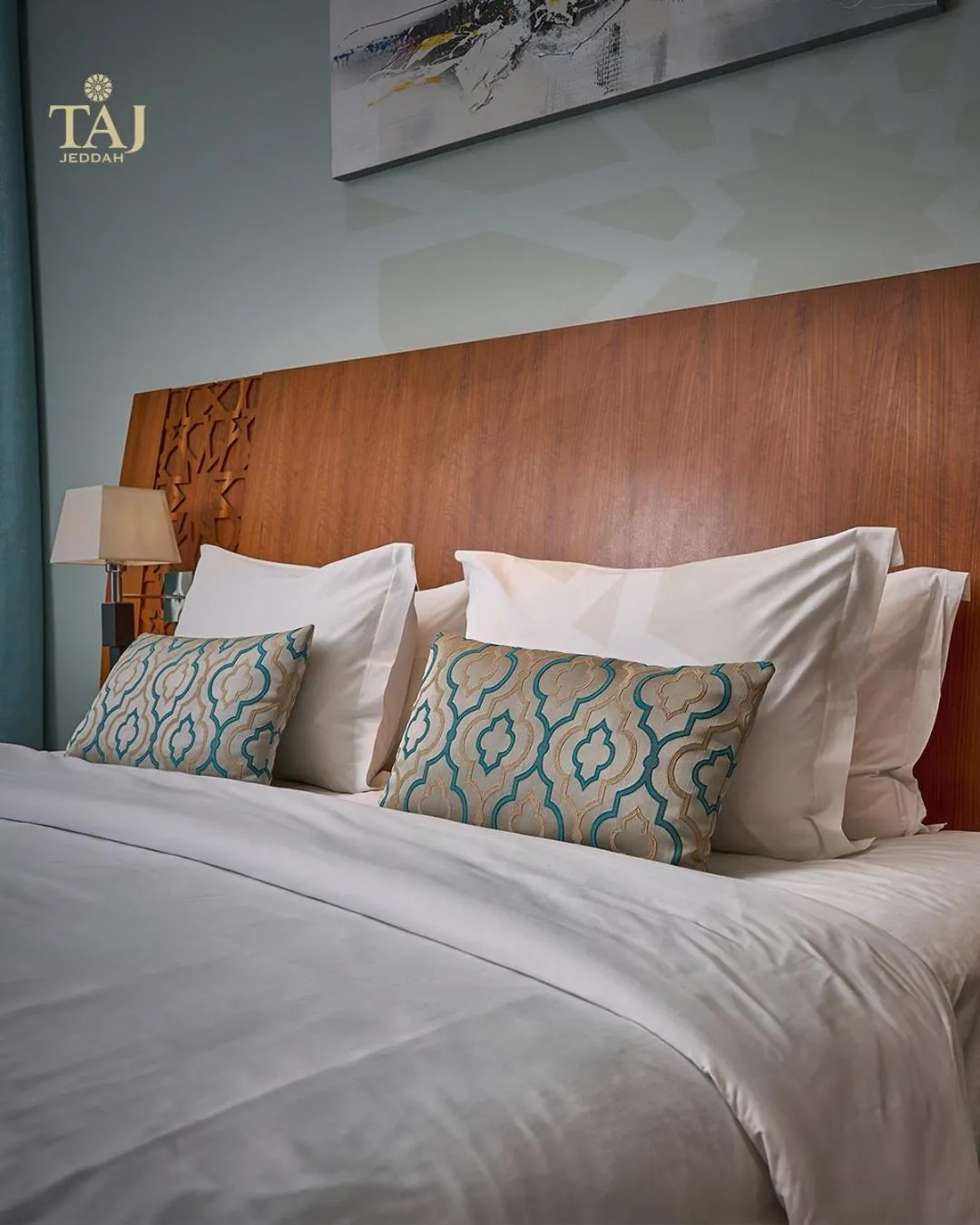 Bed in Taj Jeddah Hotel Apartment