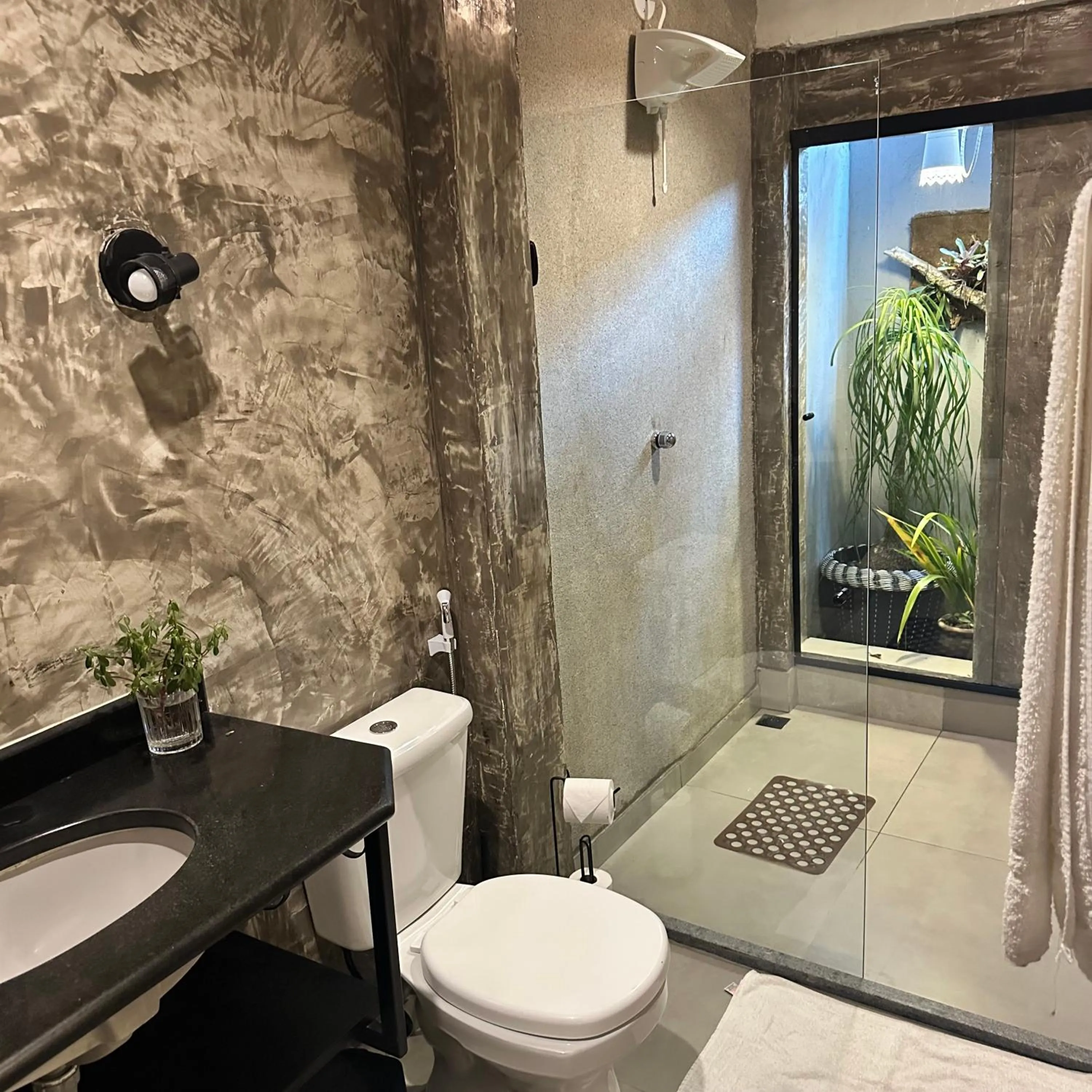 Jardim Secreto Guest House