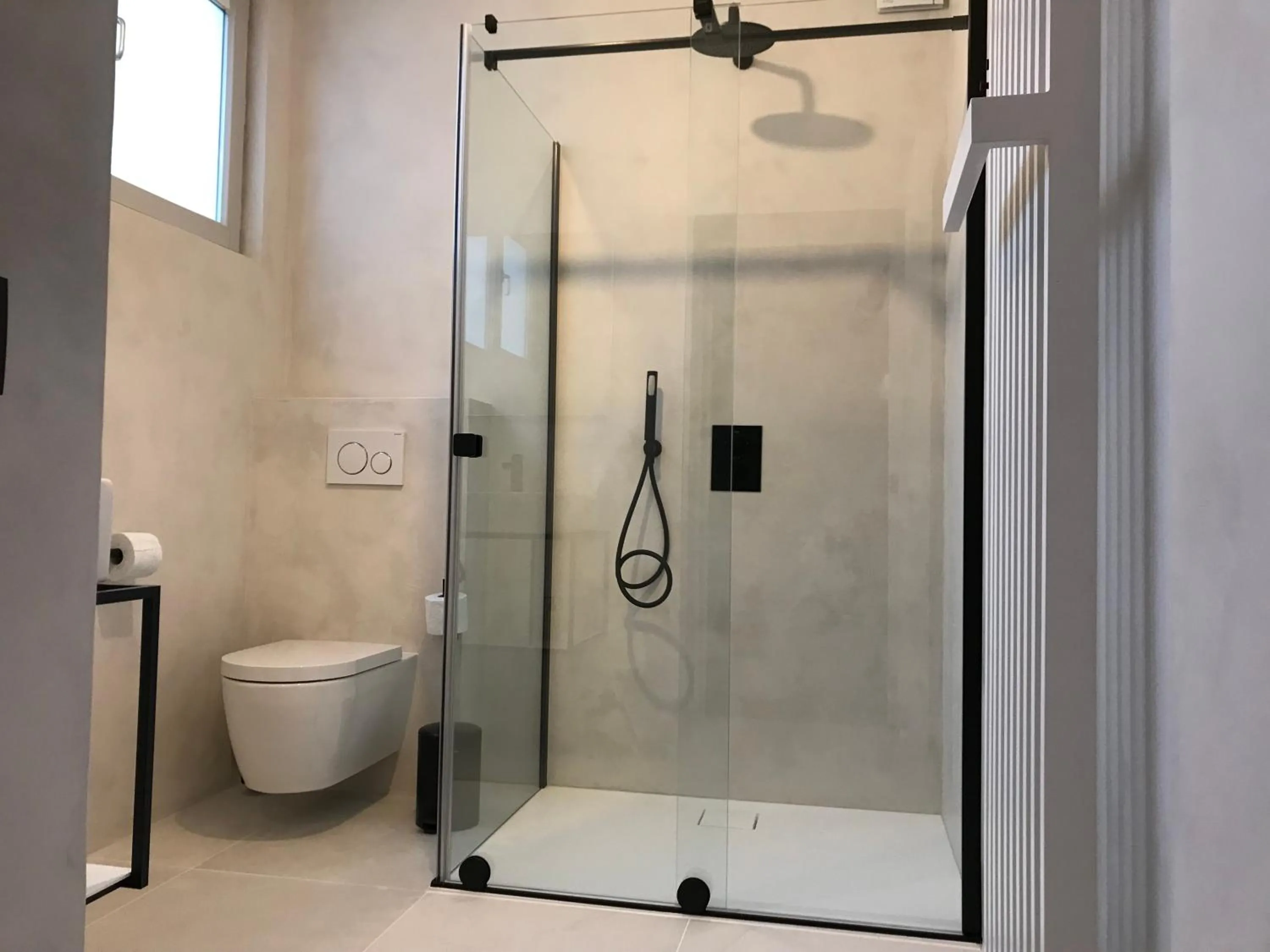 Toilet in B&B Inn Between