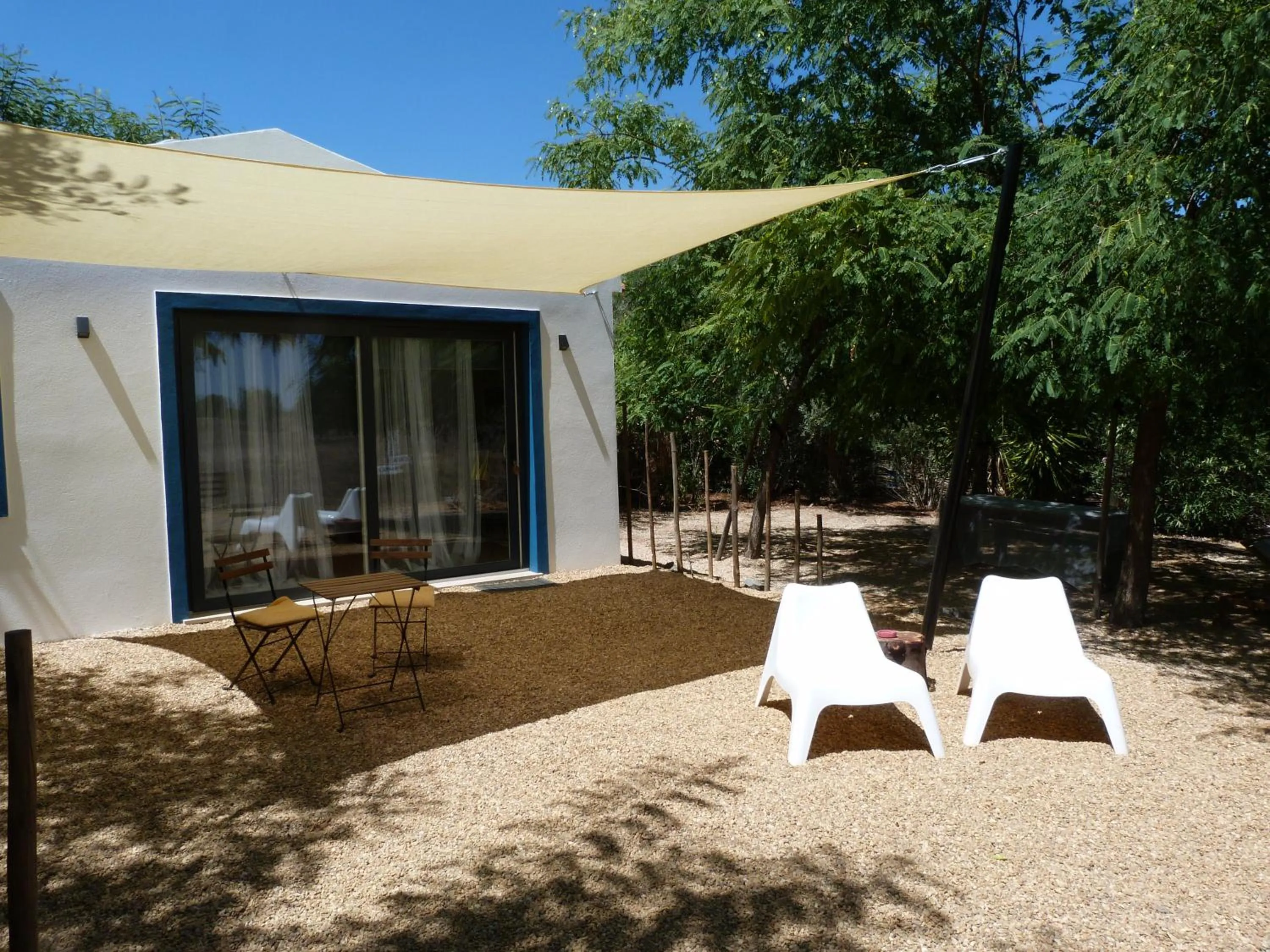 Trendy and Luxe B&B and Garden Suite