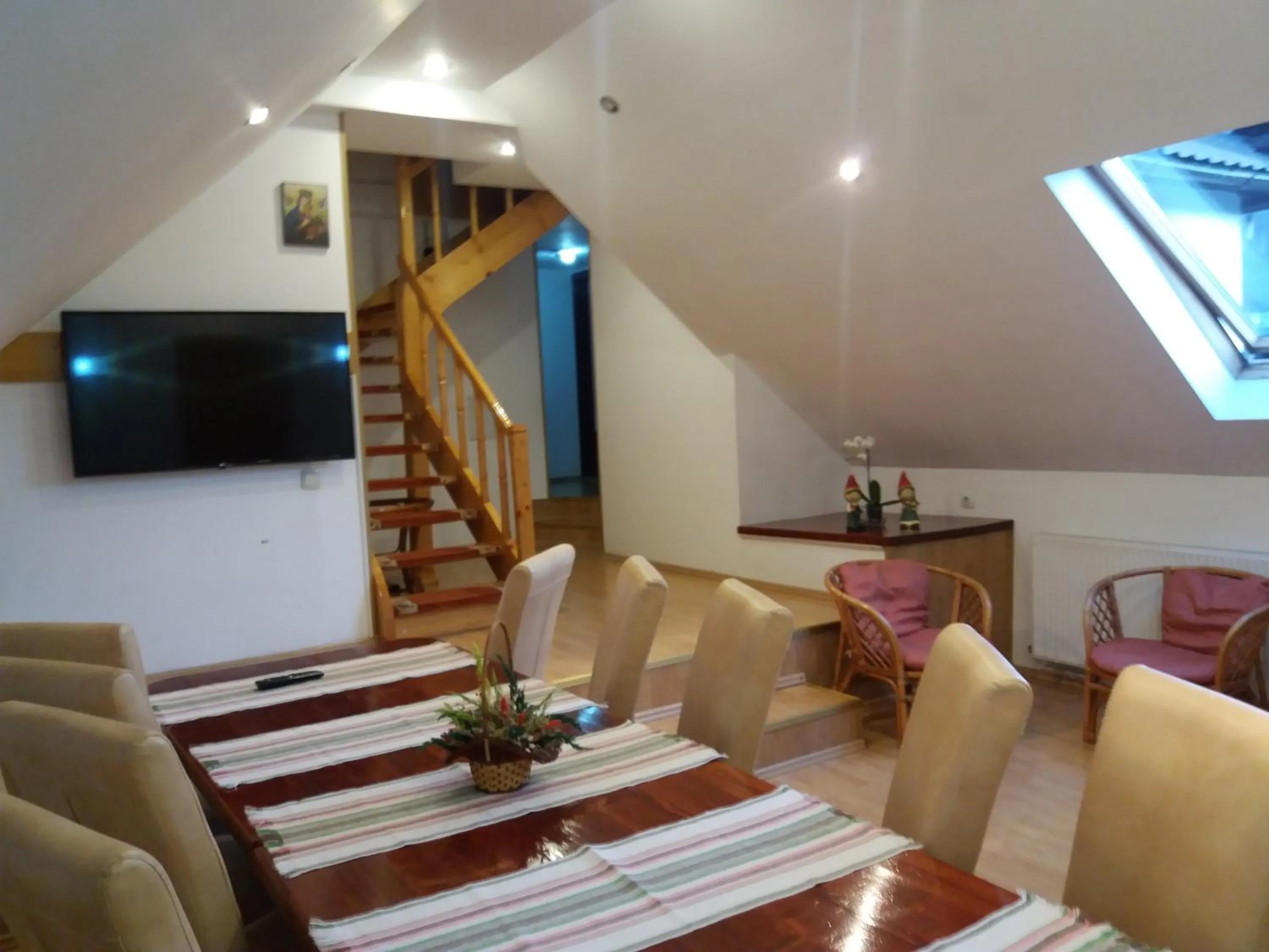 Business facilities in Casa Elena