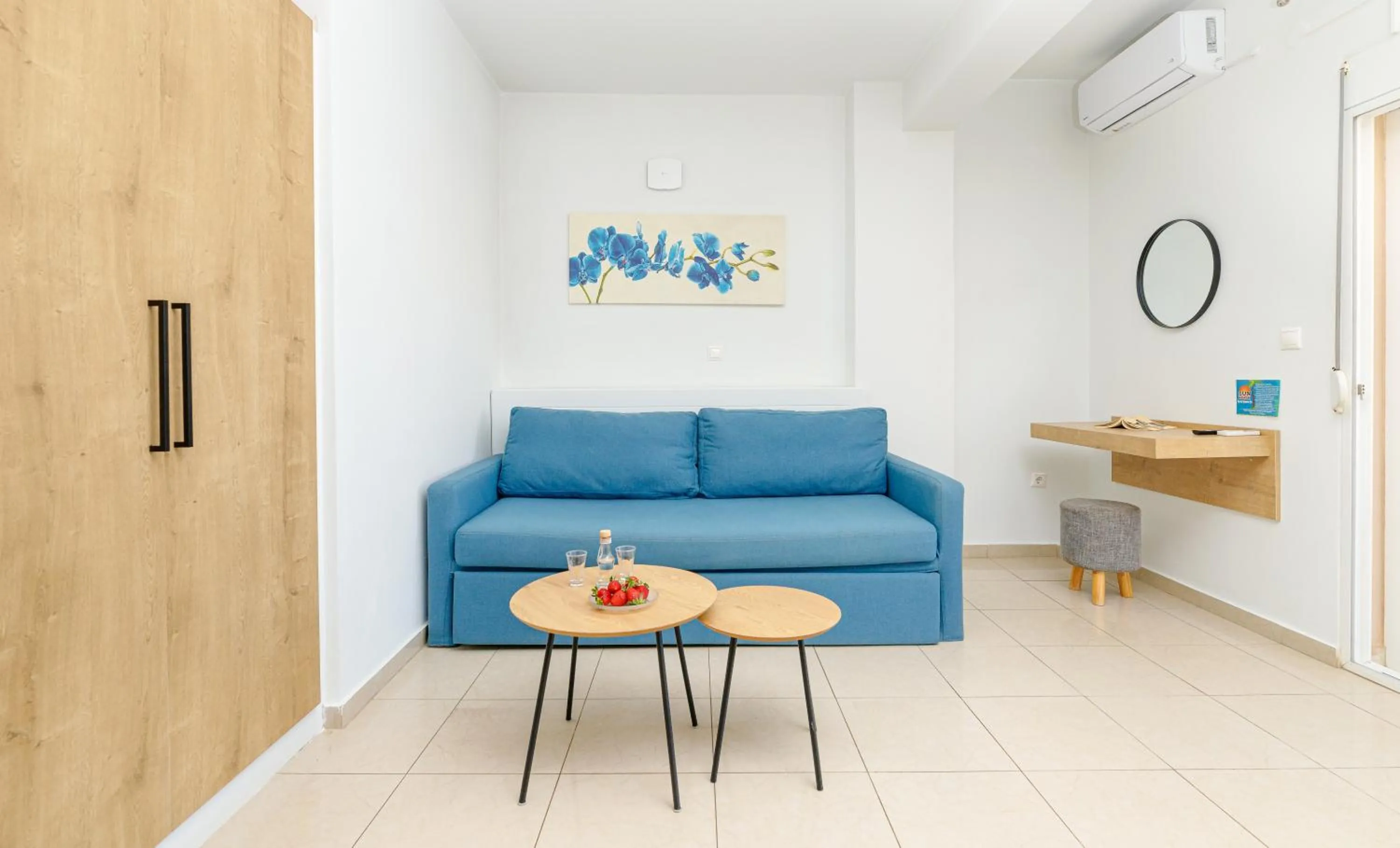 Living room in Sun Beach Apartments