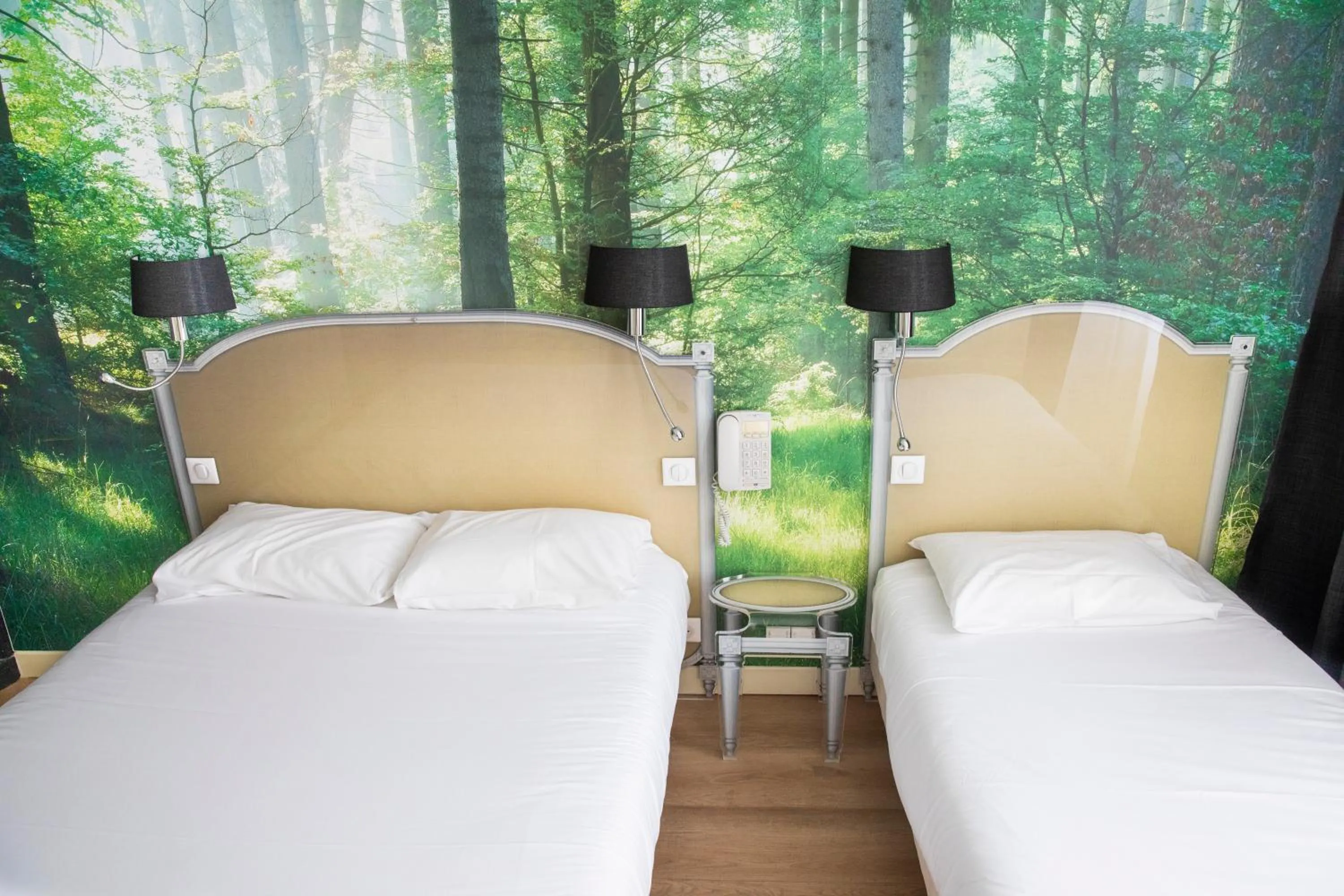 Bed in Hotel Bleu de Mer