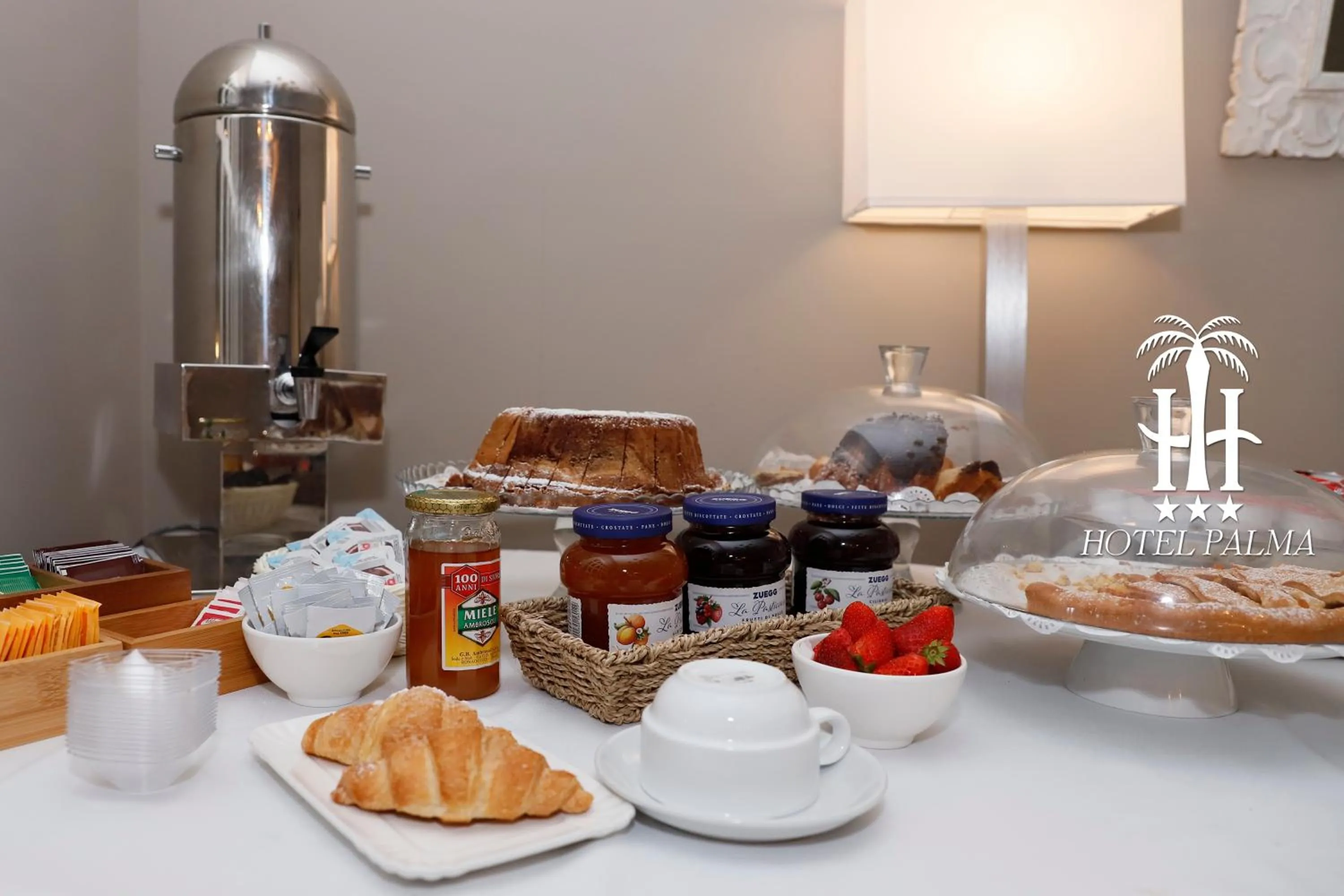 Food and drinks in Hotel Palma