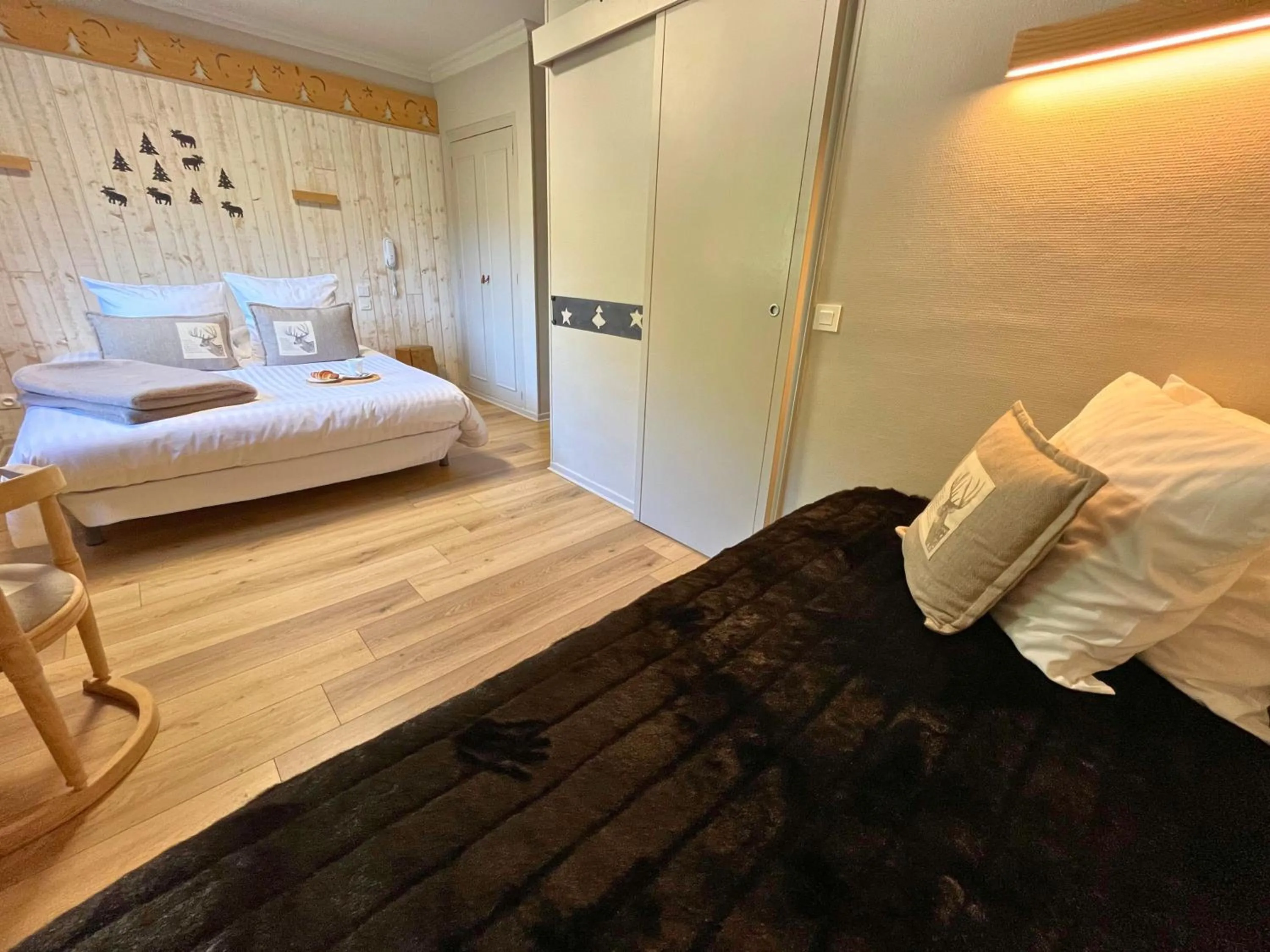 Bed in Hôtel La Rencluse