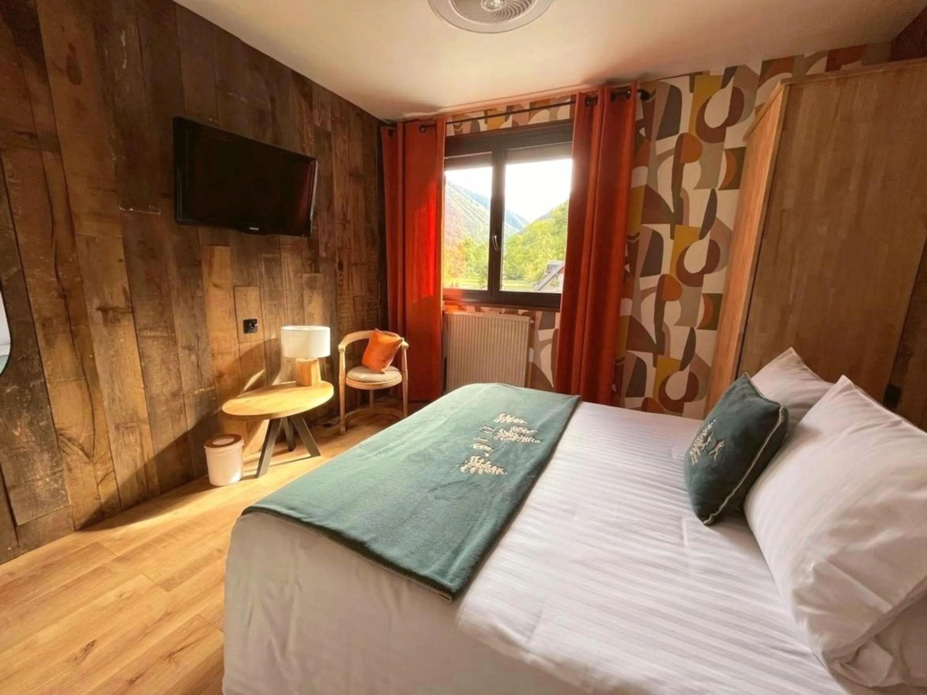 Bed in Hôtel La Rencluse