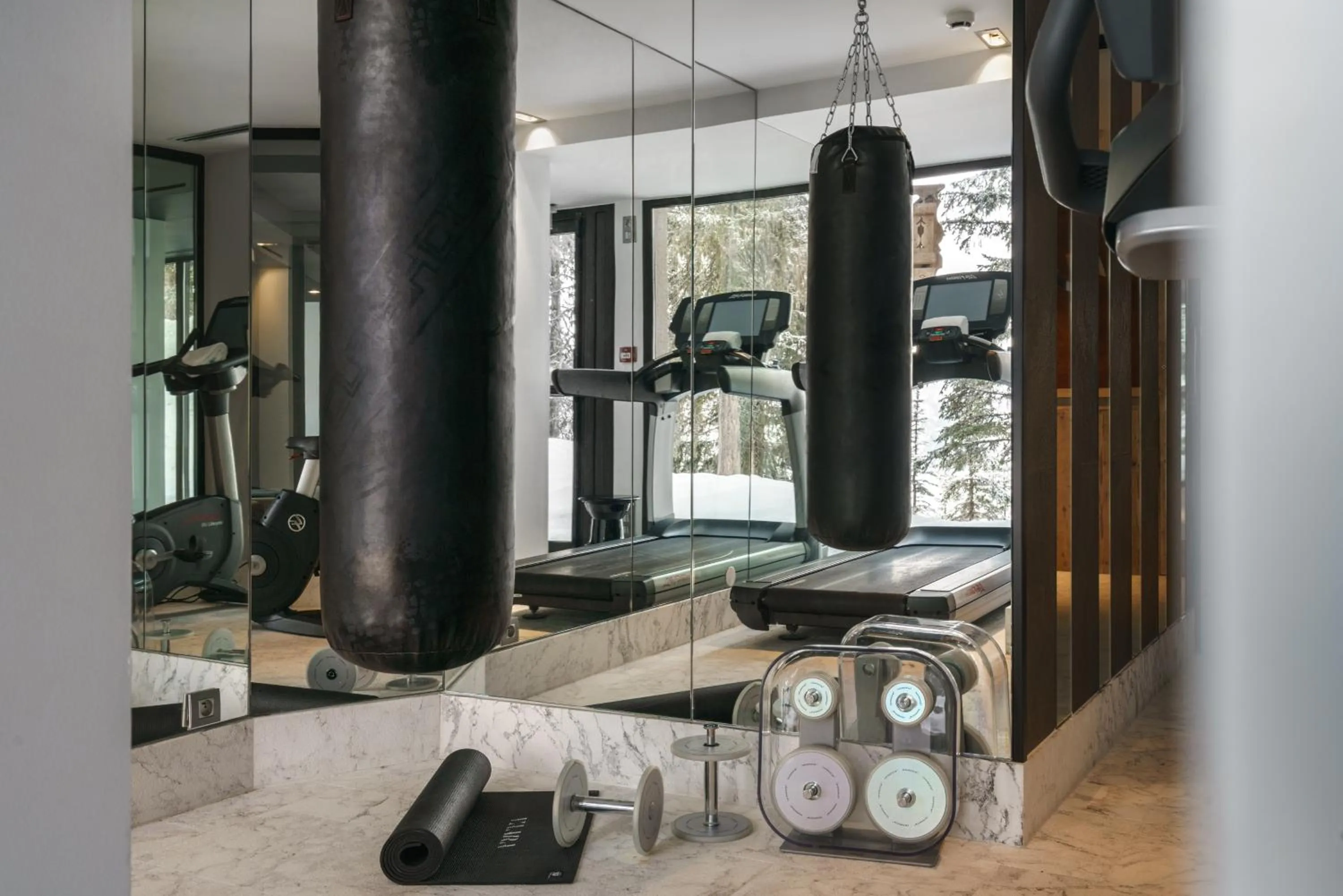 Fitness centre/facilities in Hôtel La Sivolière