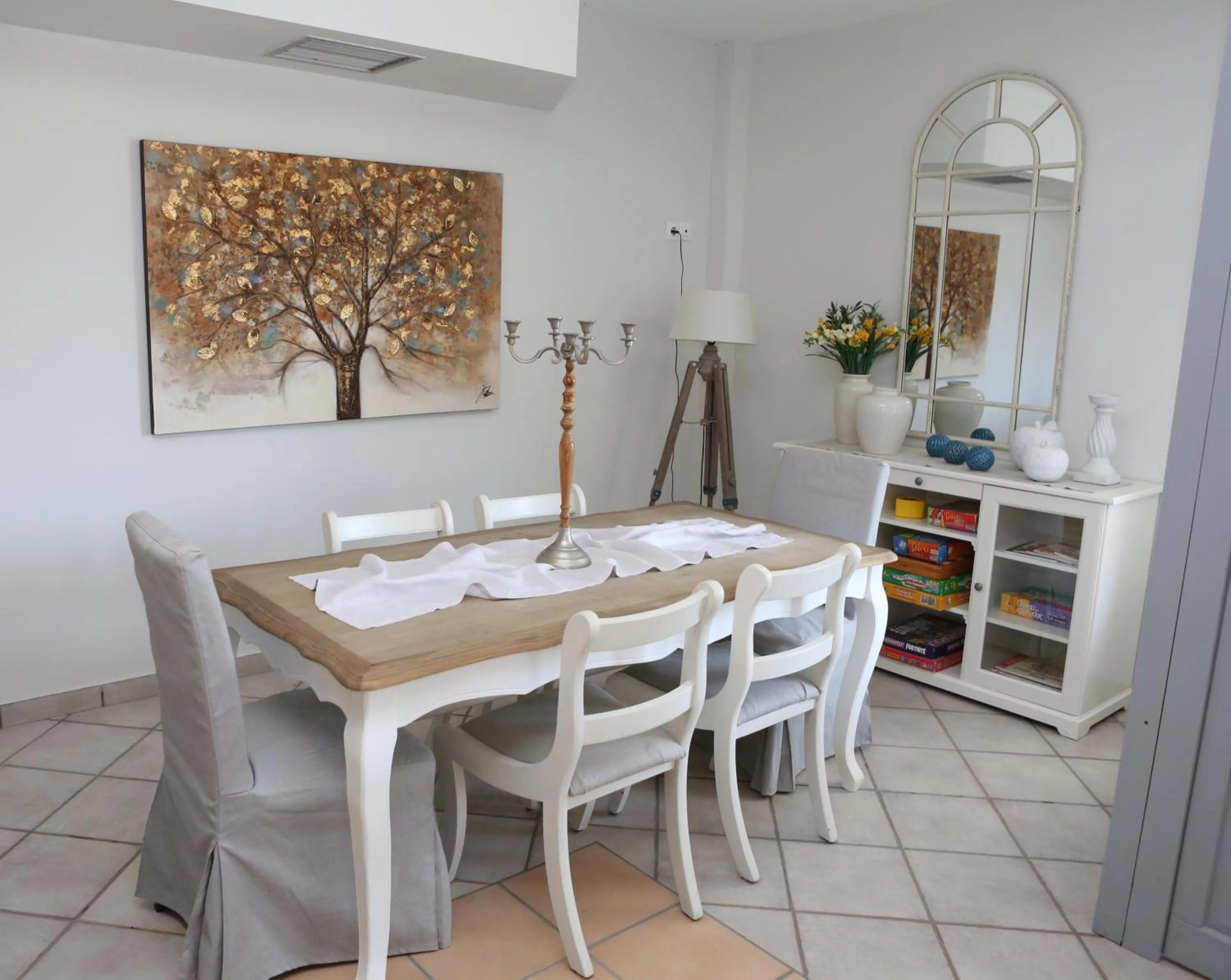 Dining area in Caretta - Caretta Hotel