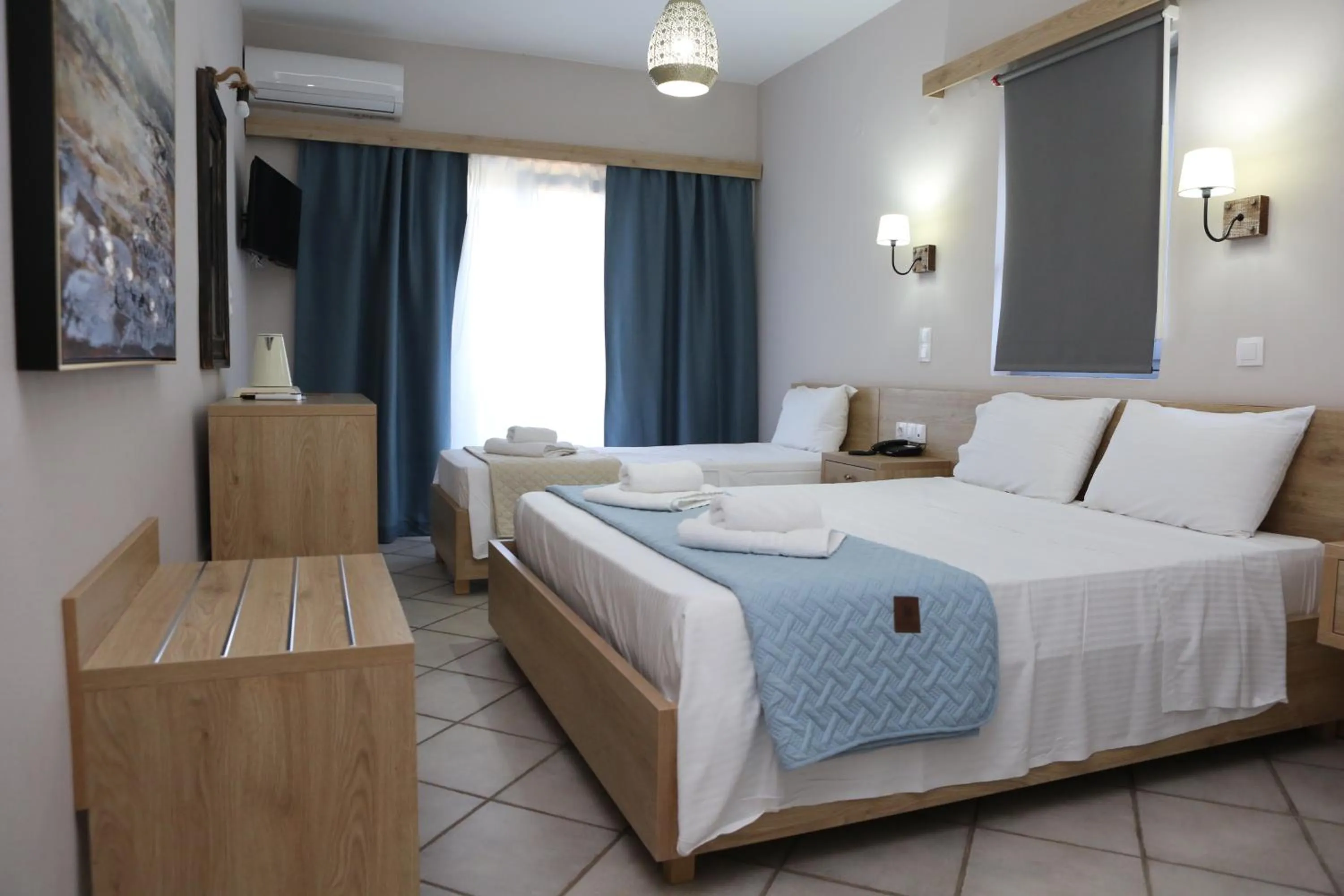 Bed in Caretta - Caretta Hotel