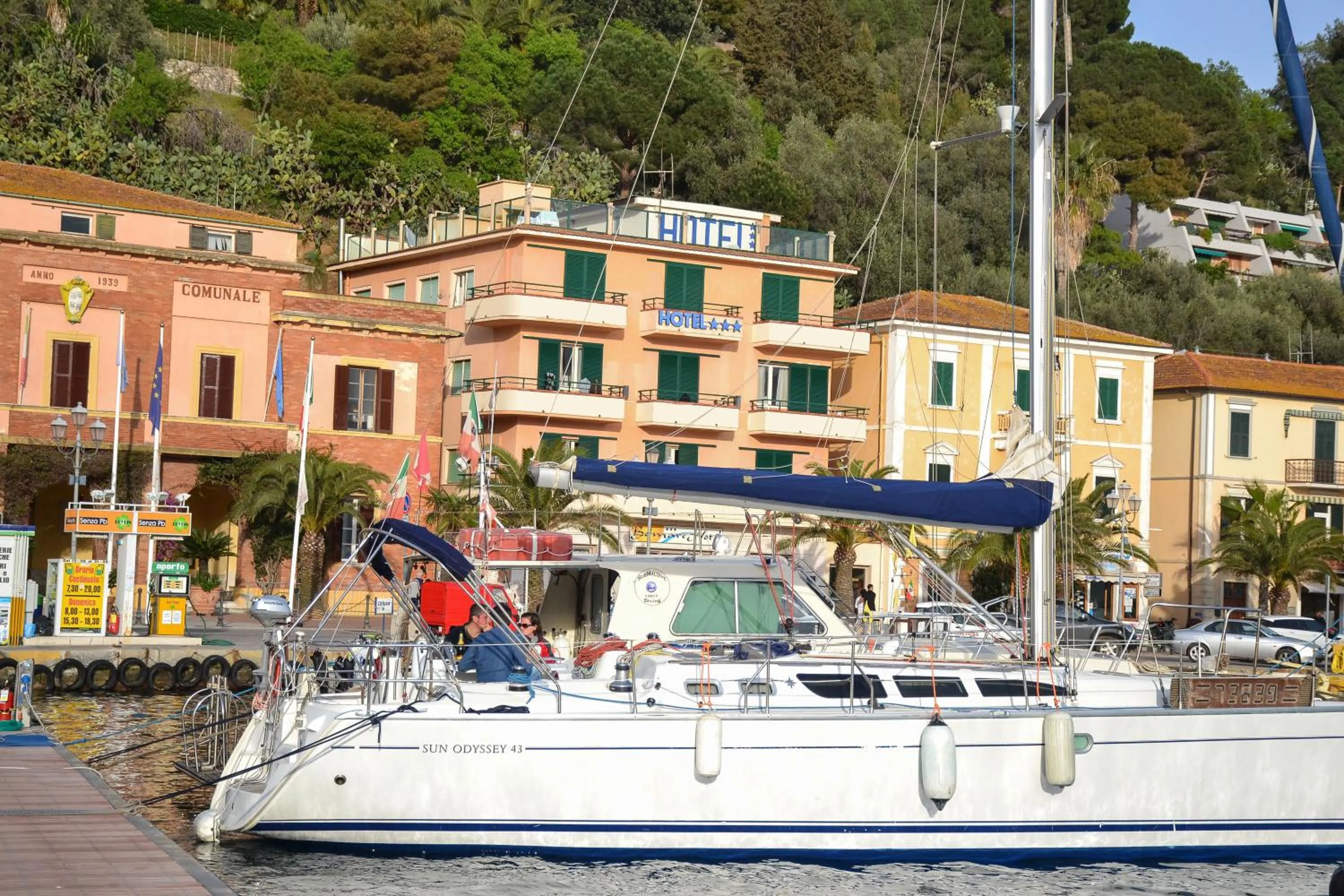 Property building in Hotel Belmare